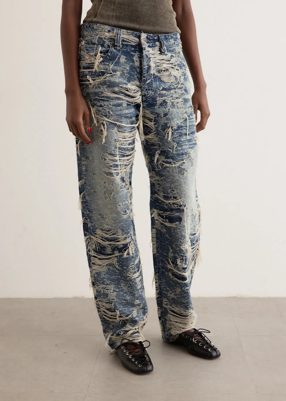 Beach Day Versatile Soft Timeless Look 1988 D-Ark Jeans Minimal Statement