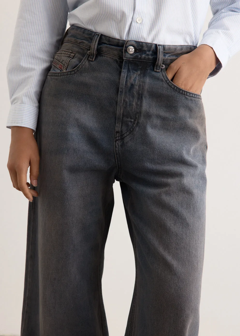 1996 D-Sire Jeans 32" Durable Belt Loops Non Fade Fabric Slim Cut
