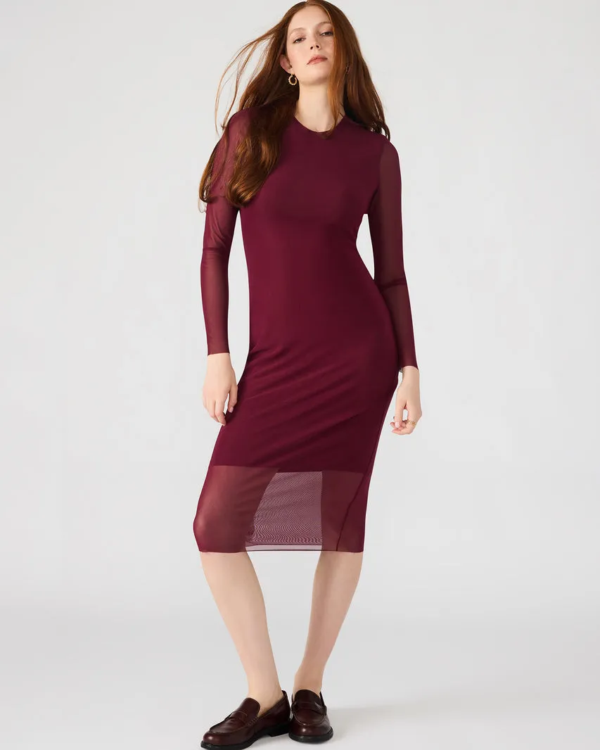 Hailee Dress in Wine Retro Detail CrinkleResistantWeave
