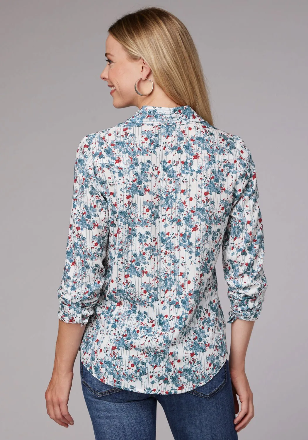 Subtle patterns Roper Womens Ditzy Floral White/Blue 100% Rayon L/S Shirt