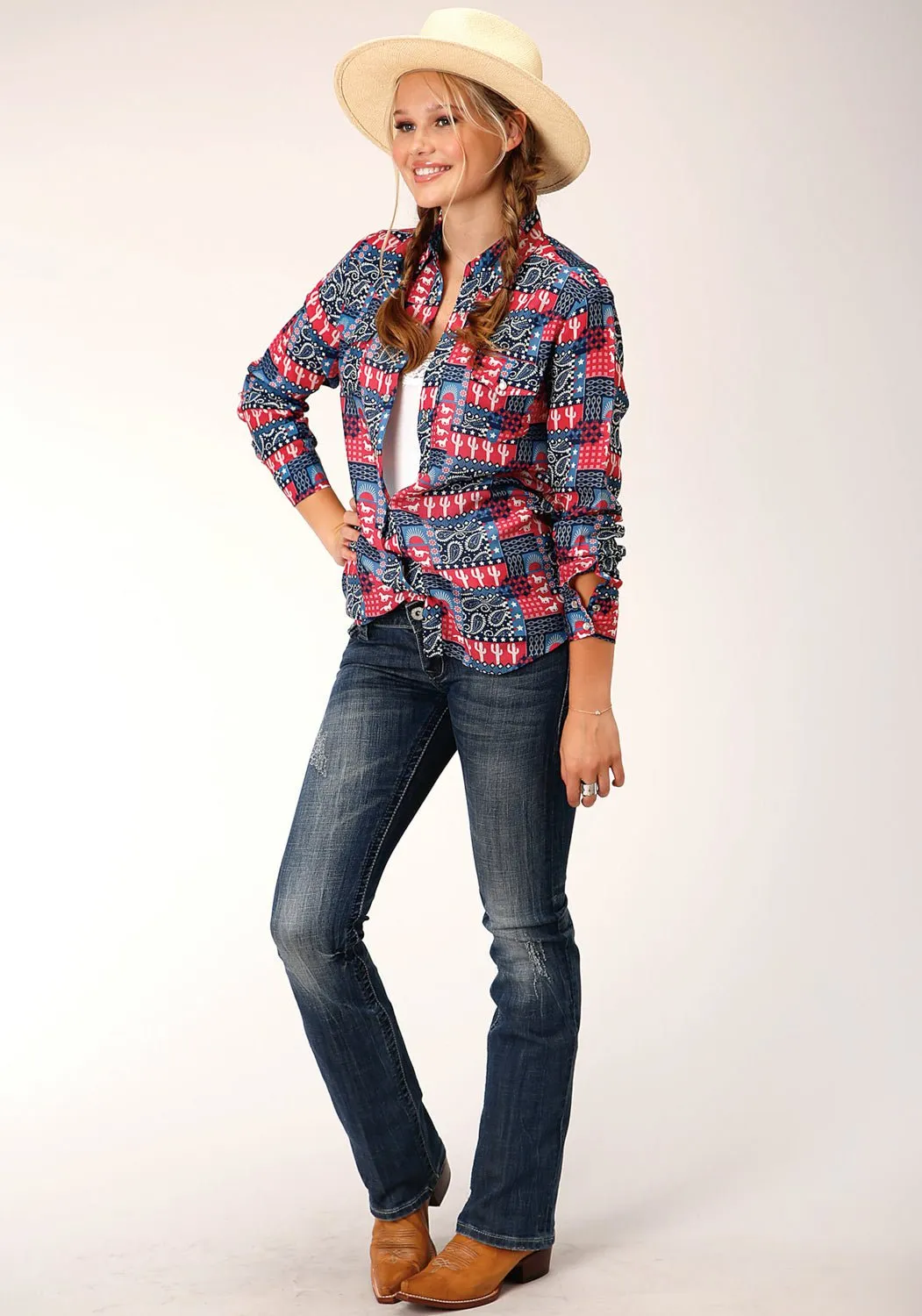 Layering Piece Roper Womens Bandana Print Red Rayon/Nylon L/S Shirt