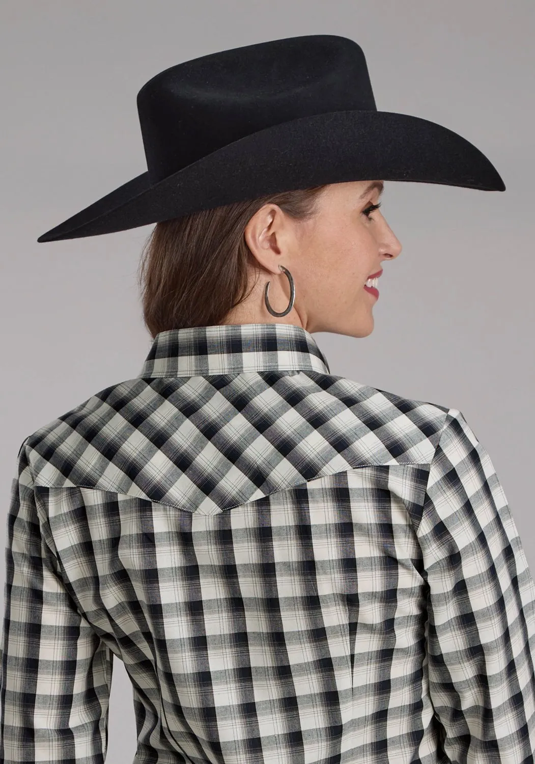 Roper Womens 2125 Plaid Blue/Black Cotton Blend L/S Shirt Button Down Design Reinforced Elbow Patches