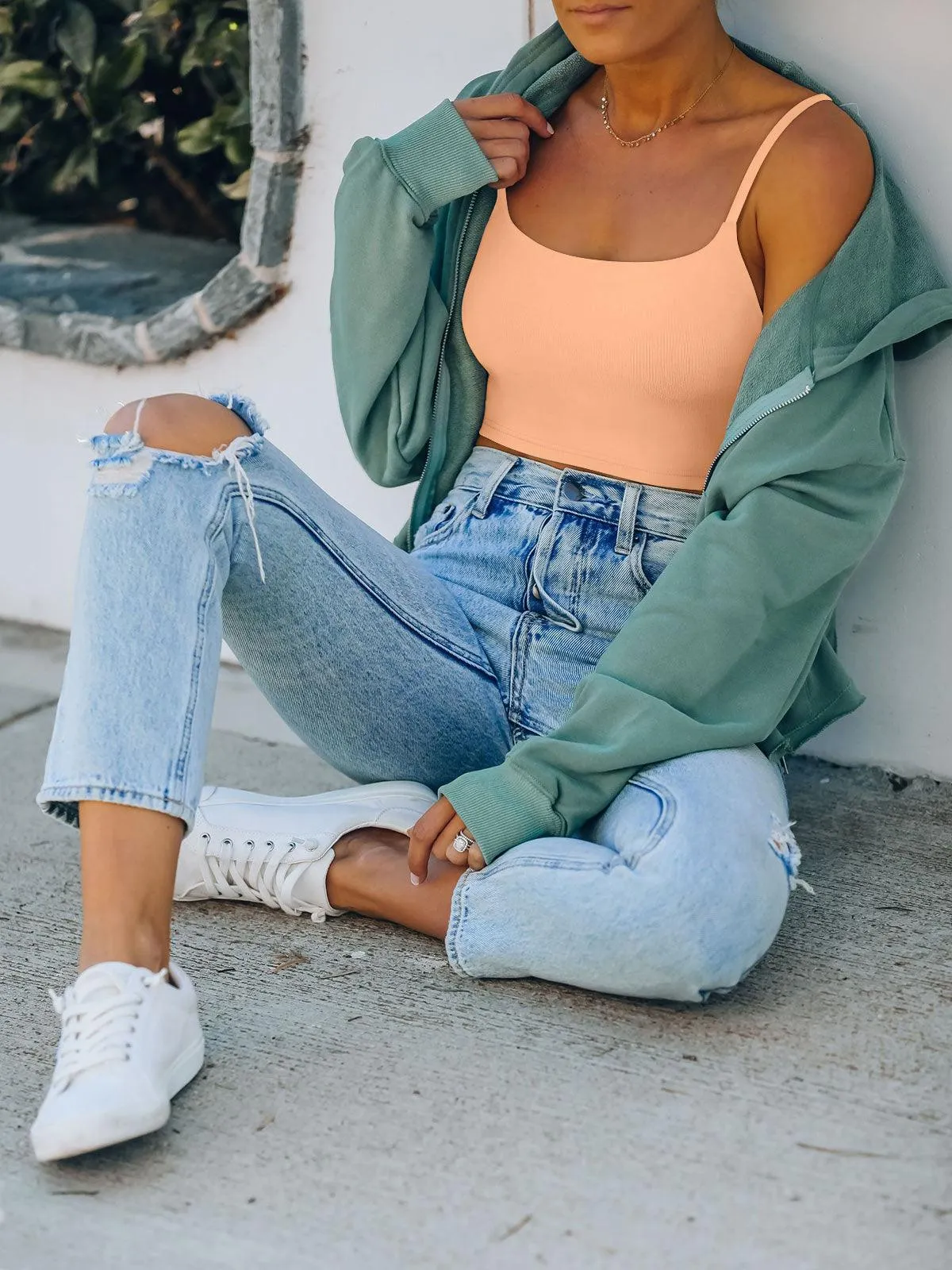 Adjustable Spaghetti Strap Seamless Camisole Crop Tops