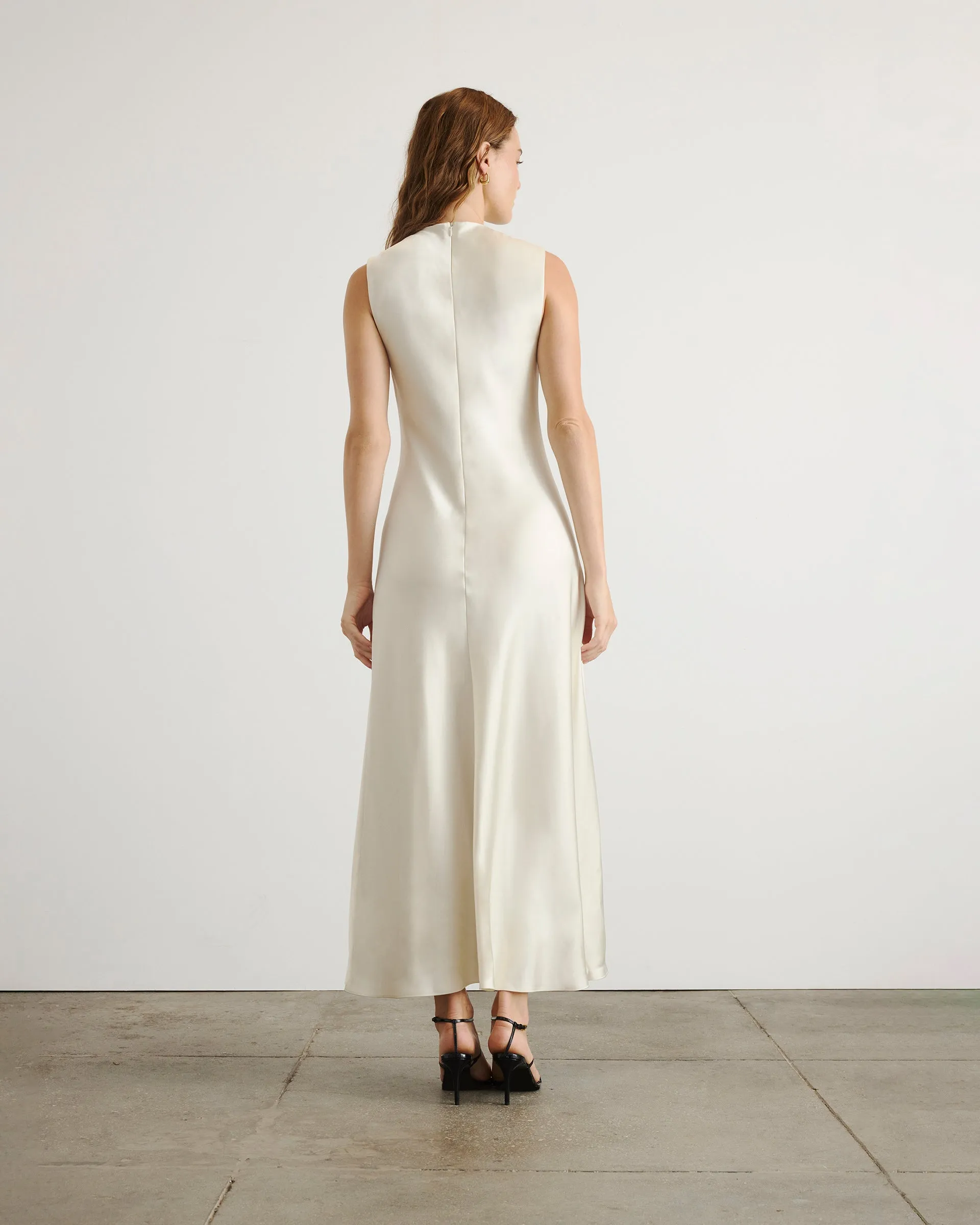 Emily Dress Bold Simplicity