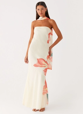 All Season Under The Pagoda Maxi Dress - Siena Floral Under The Pagoda Maxi Dress - Siena Floral Polished Form Soft fabric piece