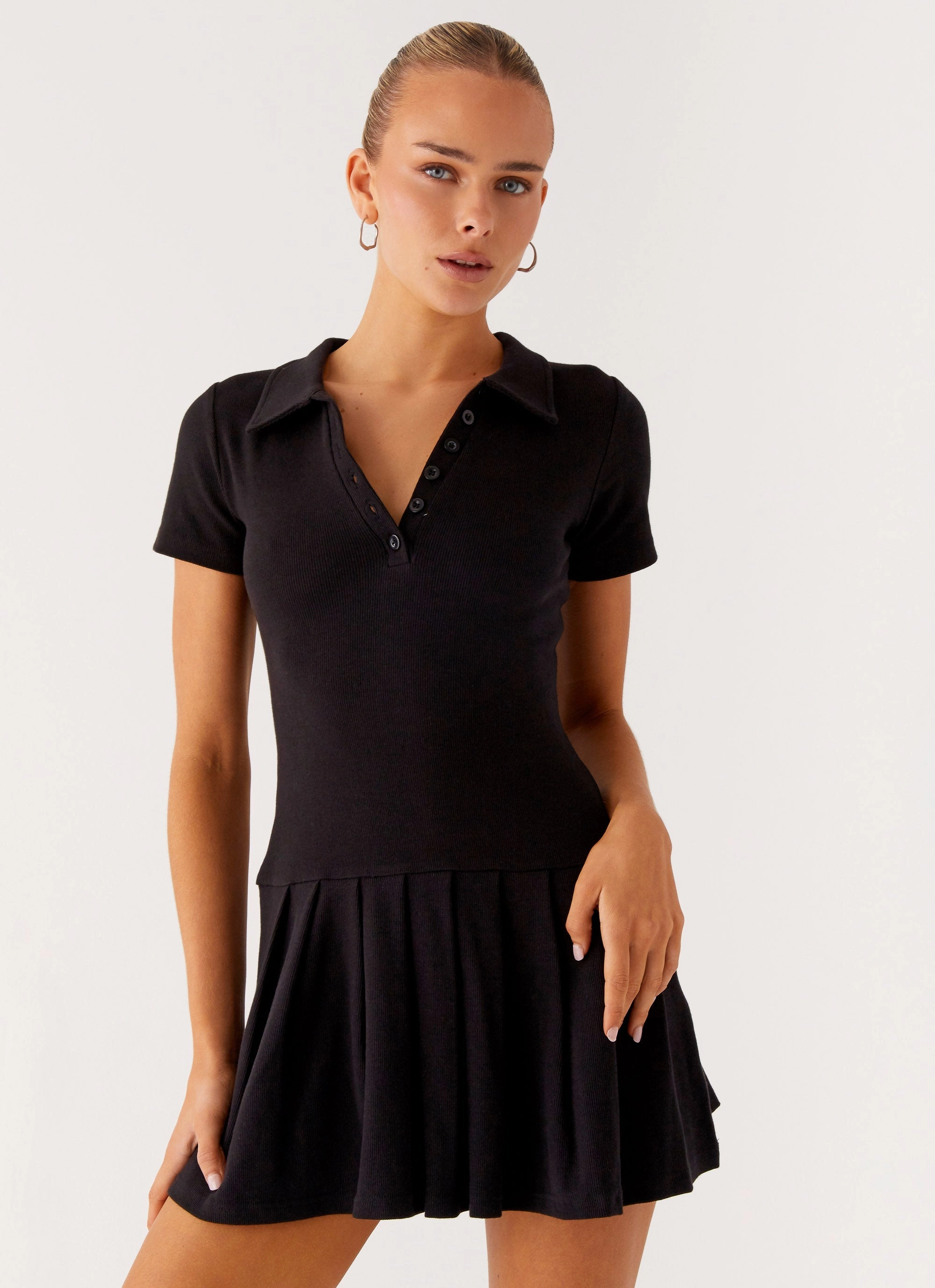 Playful touch Comfortable outdoor wear Alondra Mini Dress - Black