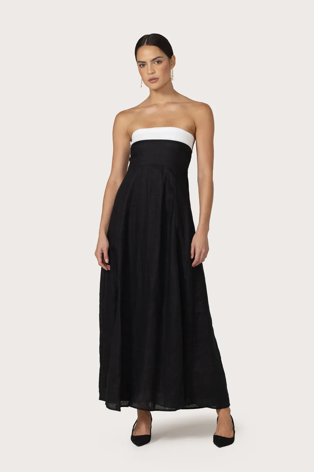 Field Fresh Chic Fit Wear Alora Linen Maxi Dress in Black White