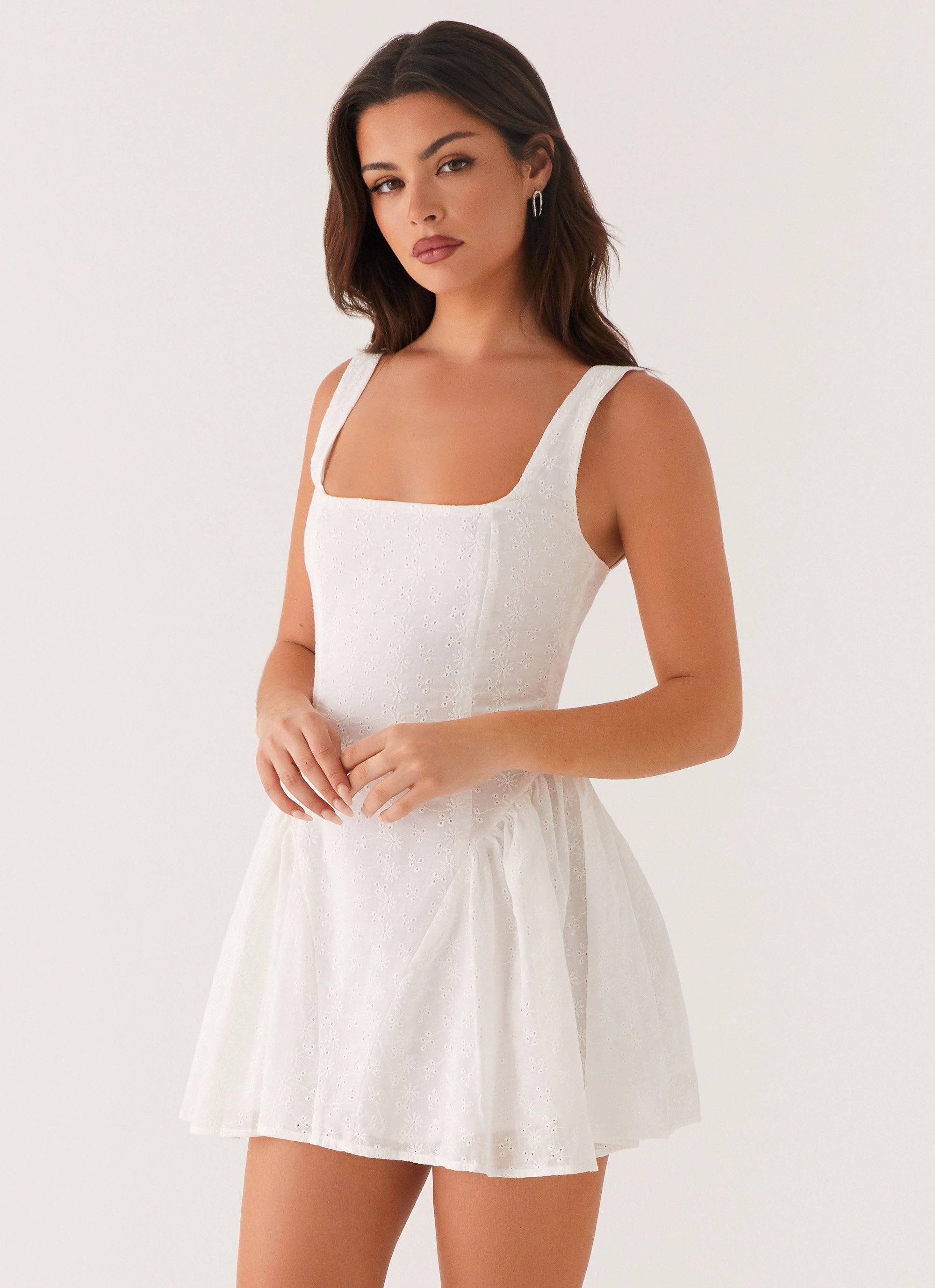 Alyssa Mini Dress - White Outfit Core