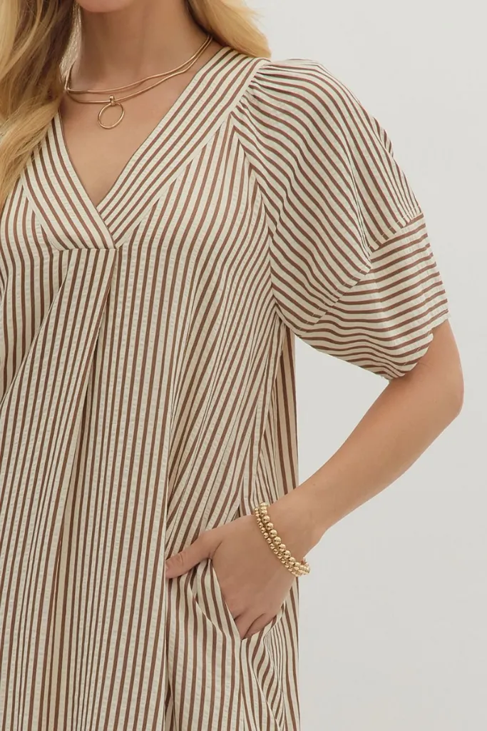Flattering and Effortless Soft Composition Amber Seersucker Midi Dress