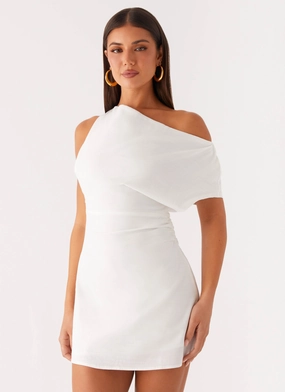 Ankle length Moonlight Oasis Asymmetrical Mini Dress - Off White Moonlight Oasis Asymmetrical Mini Dress - Off White City Layers understated look