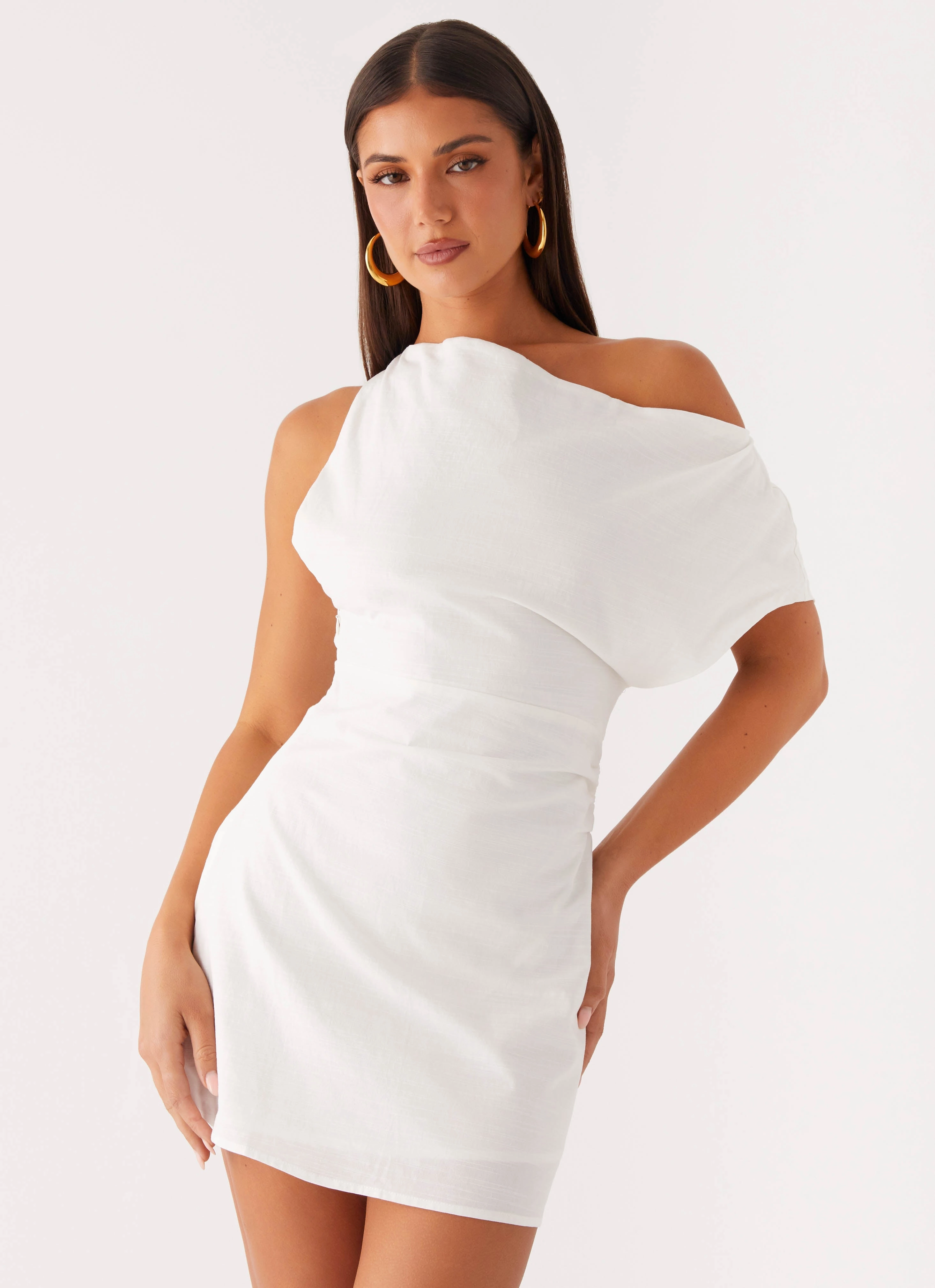 Mermaid-Hem Moonlight Oasis Asymmetrical Mini Dress - Off White