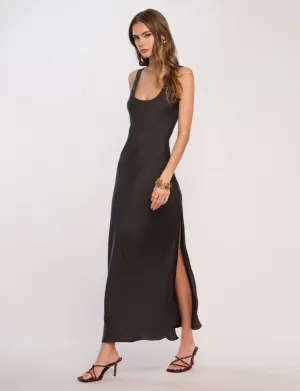 Arm Covering Amie Dress in Black Natural Fit Amie Dress in Black
