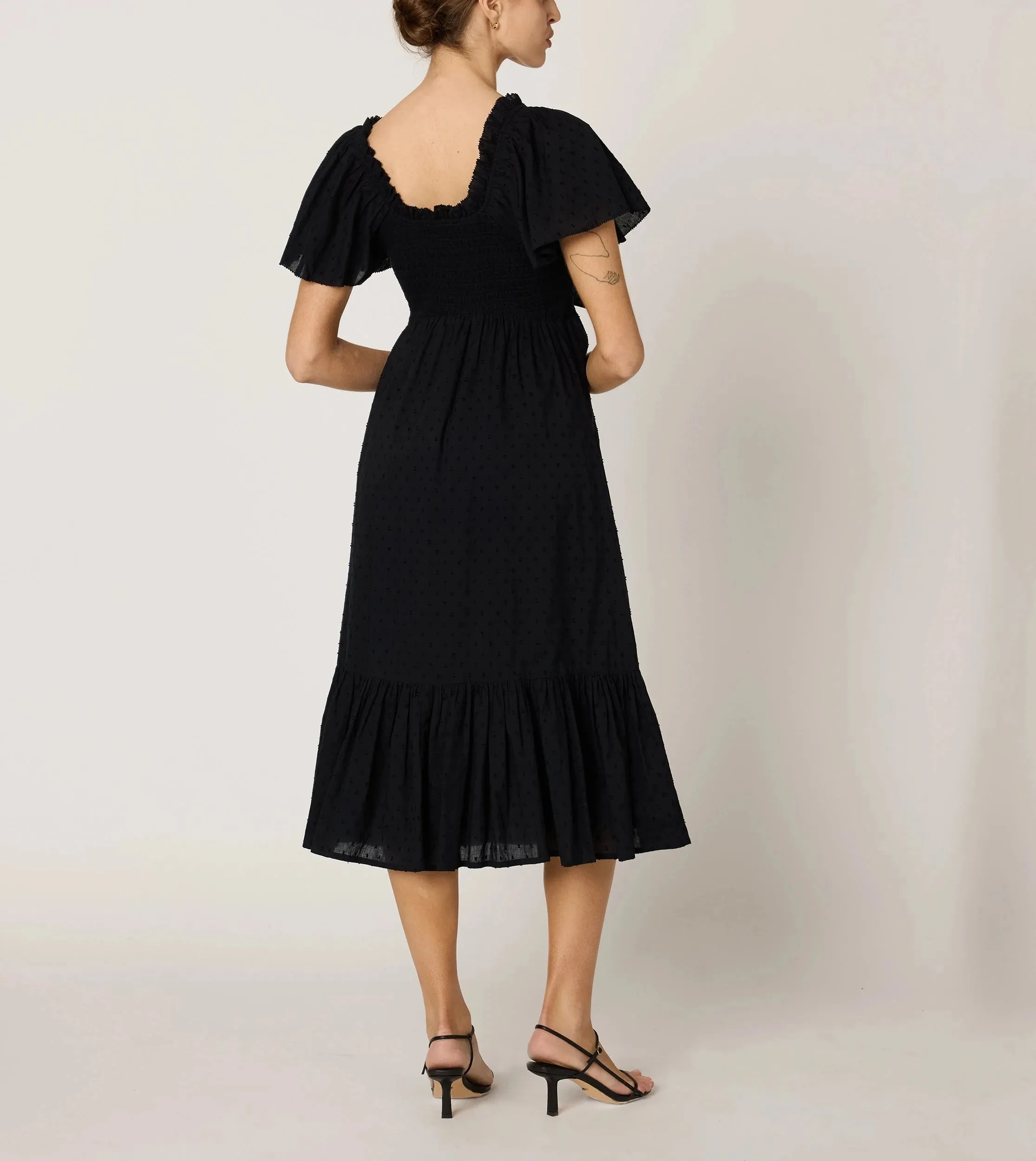 Ashlyn Midi Dress | Black Effortless Layer Wear
