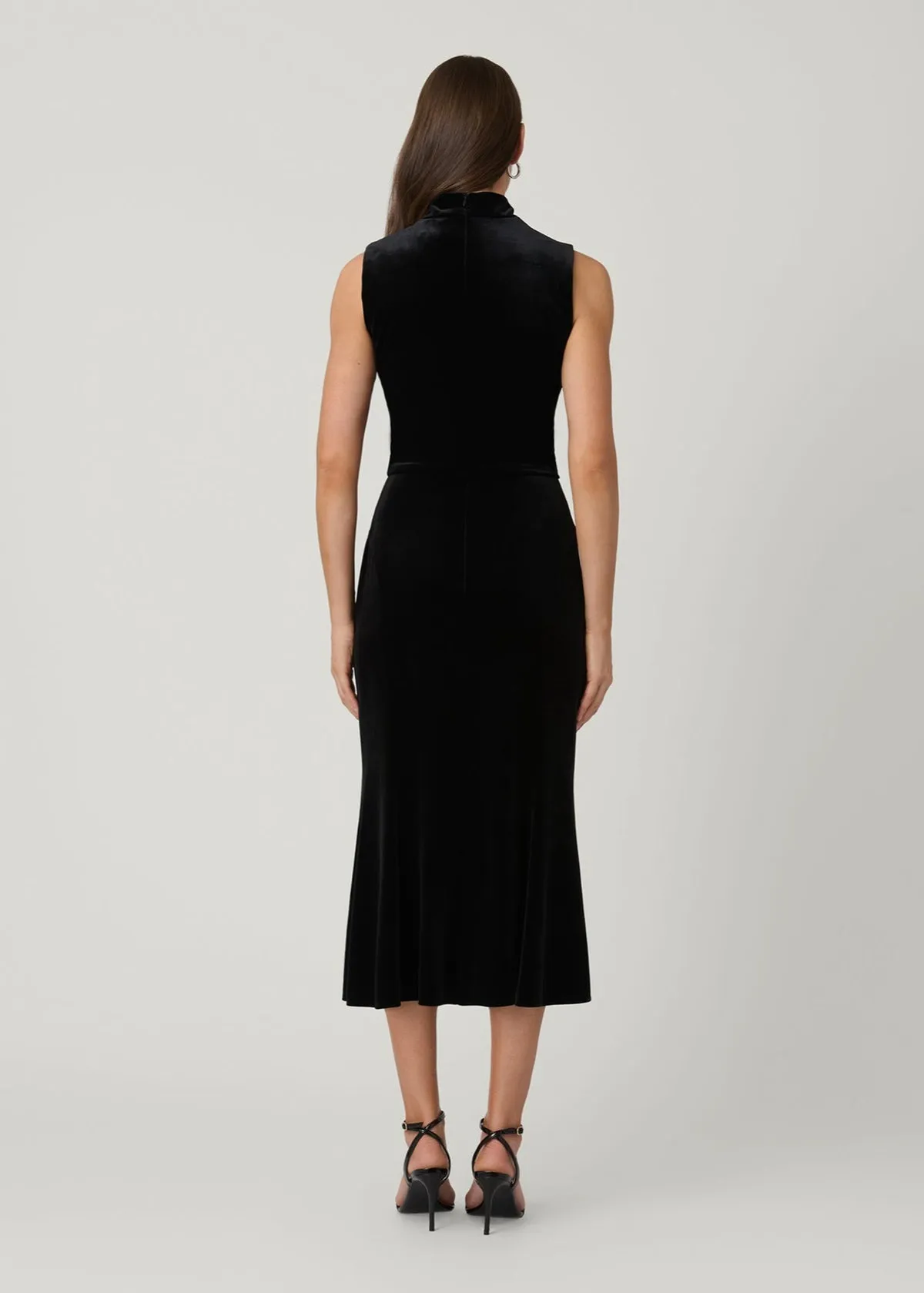 Audrey Dress in Jet Light Shape