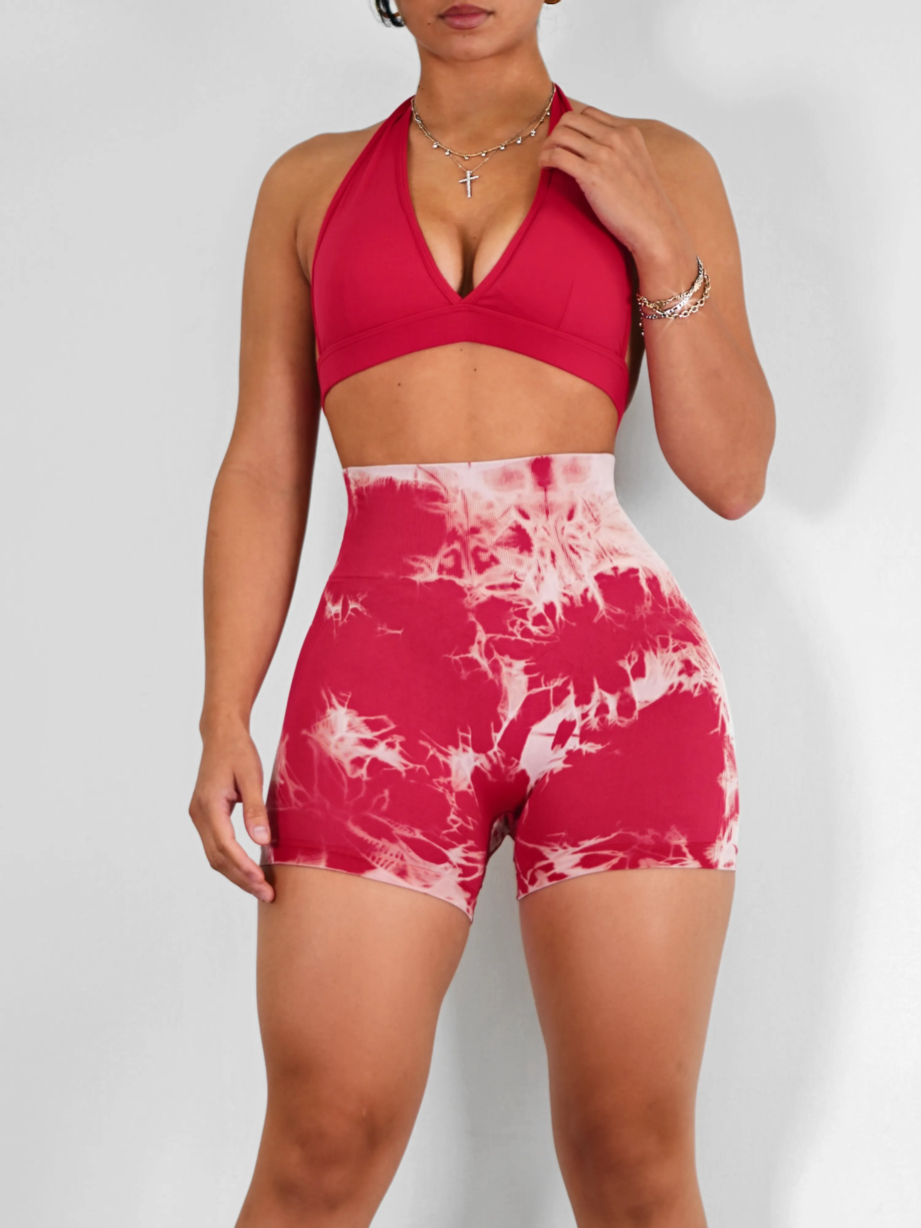 Aventura Sports Bra (Strawberry Red)
