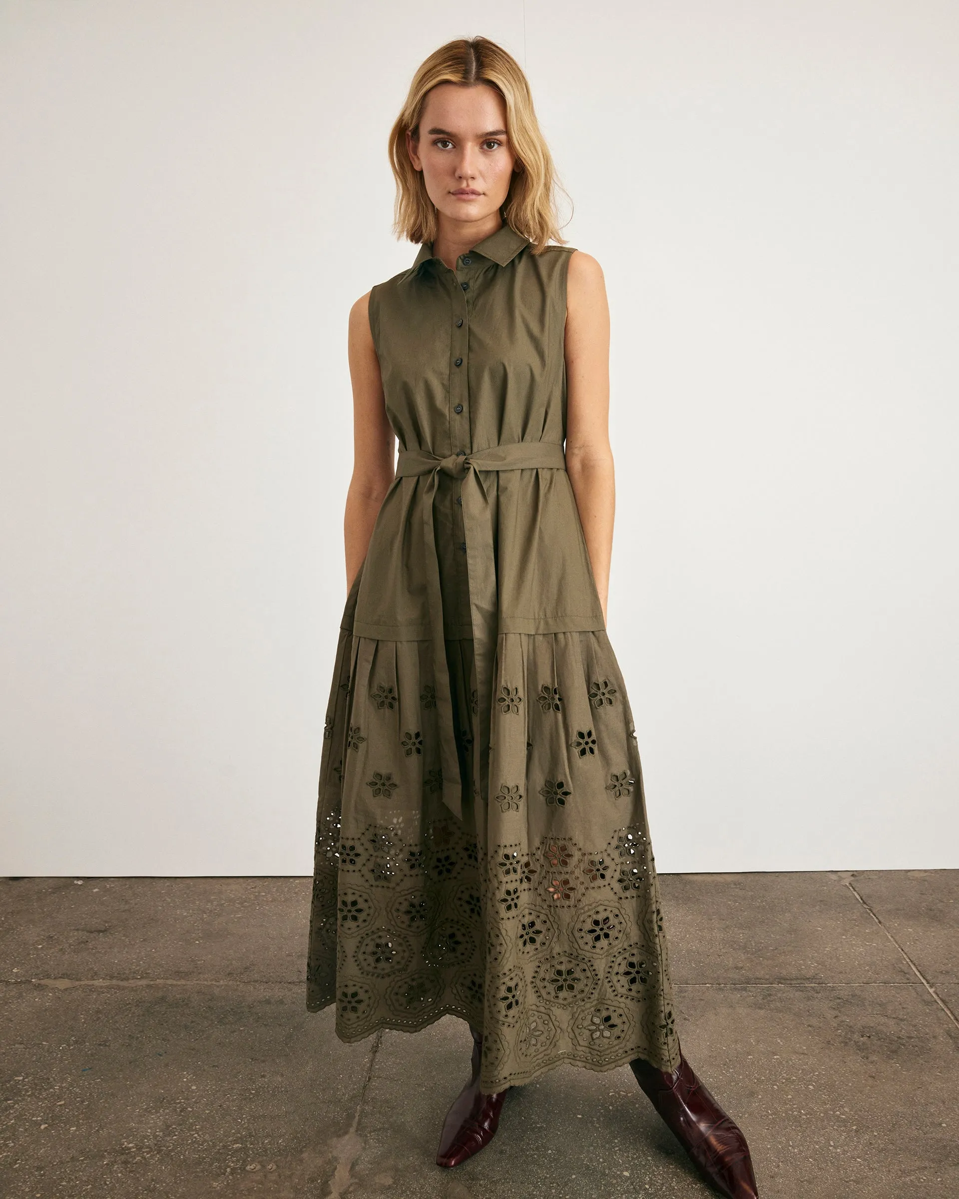 Bailey Dress Chic Design Relaxed Finish