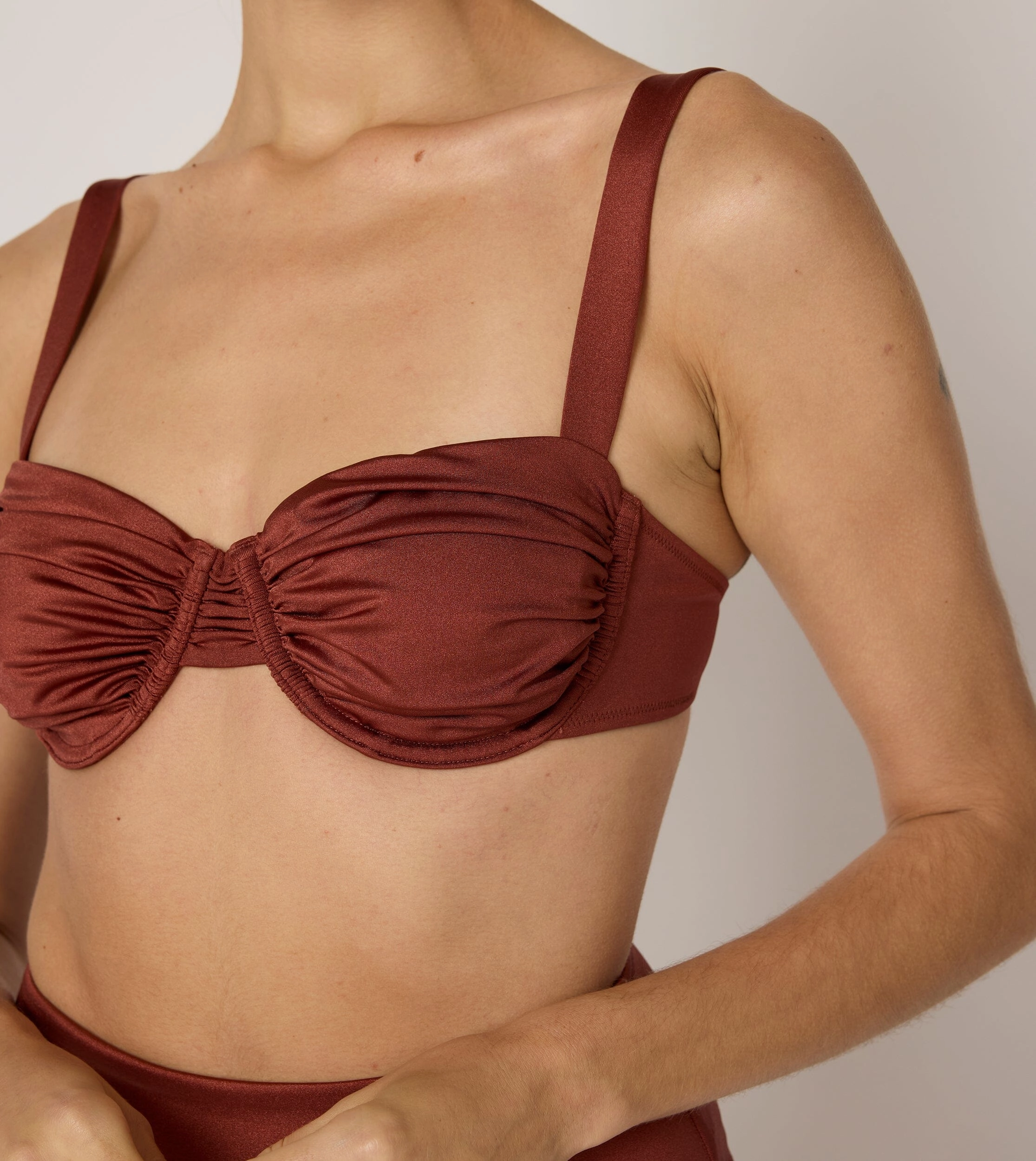 Quick Fasten Buckles Body Confidence Beckett Top | Chai