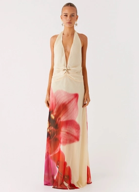 Belivia Maxi Dress - Yellow Bloom Perfect Fit Look Romantic date dress Belivia Maxi Dress - Yellow Bloom