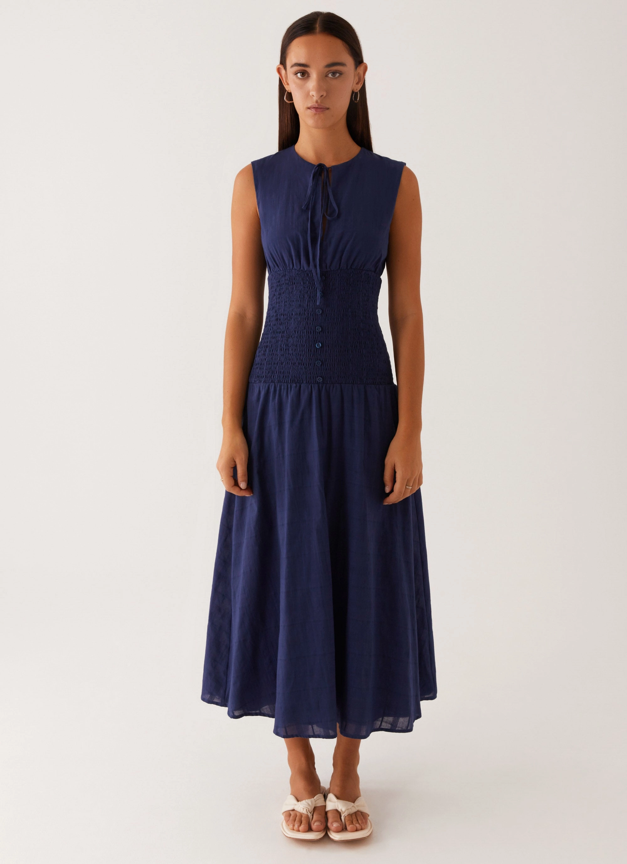 Belle Shirred Waist Midi Dress - Navy Pleated design