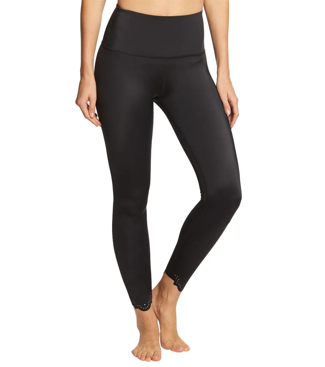 Beyond Yoga Cruz Scalloped High Waisted 7/8 Yoga Leggings