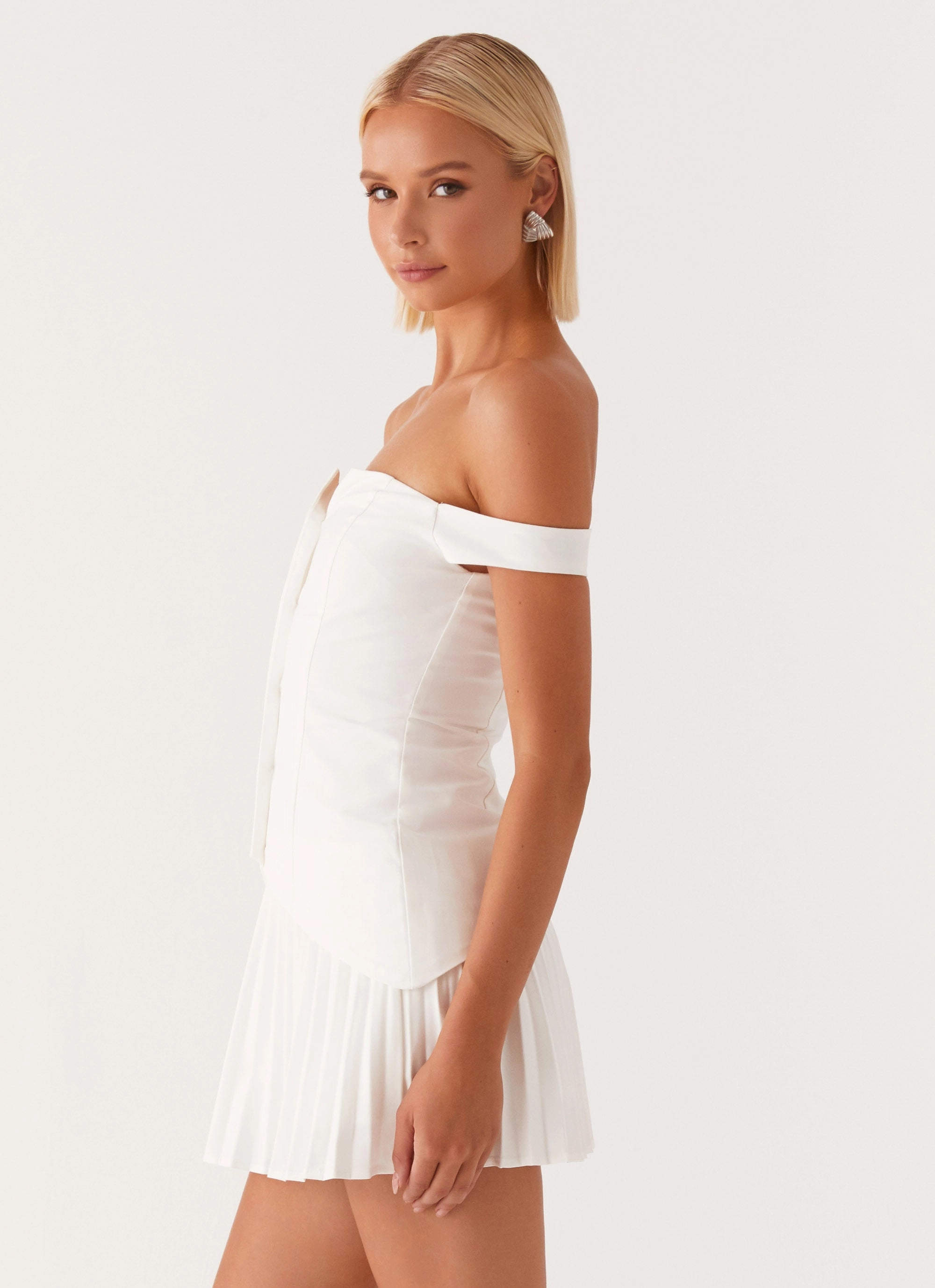 Twisted Skies Off Shoulder Mini Dress - Off White Relaxed Finish Slim-fit