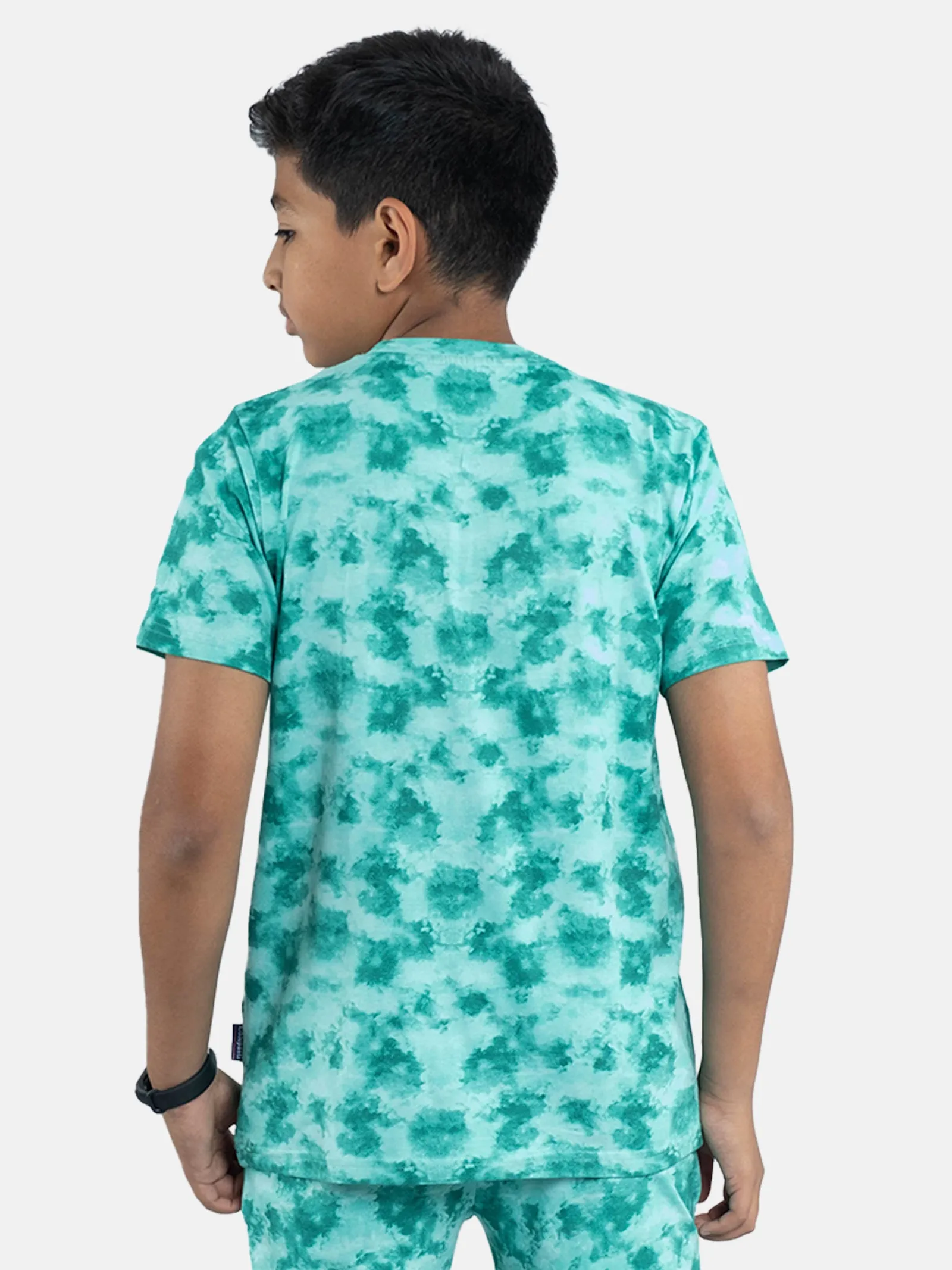 Boys Tie & Dye T-shirt With Chest Print