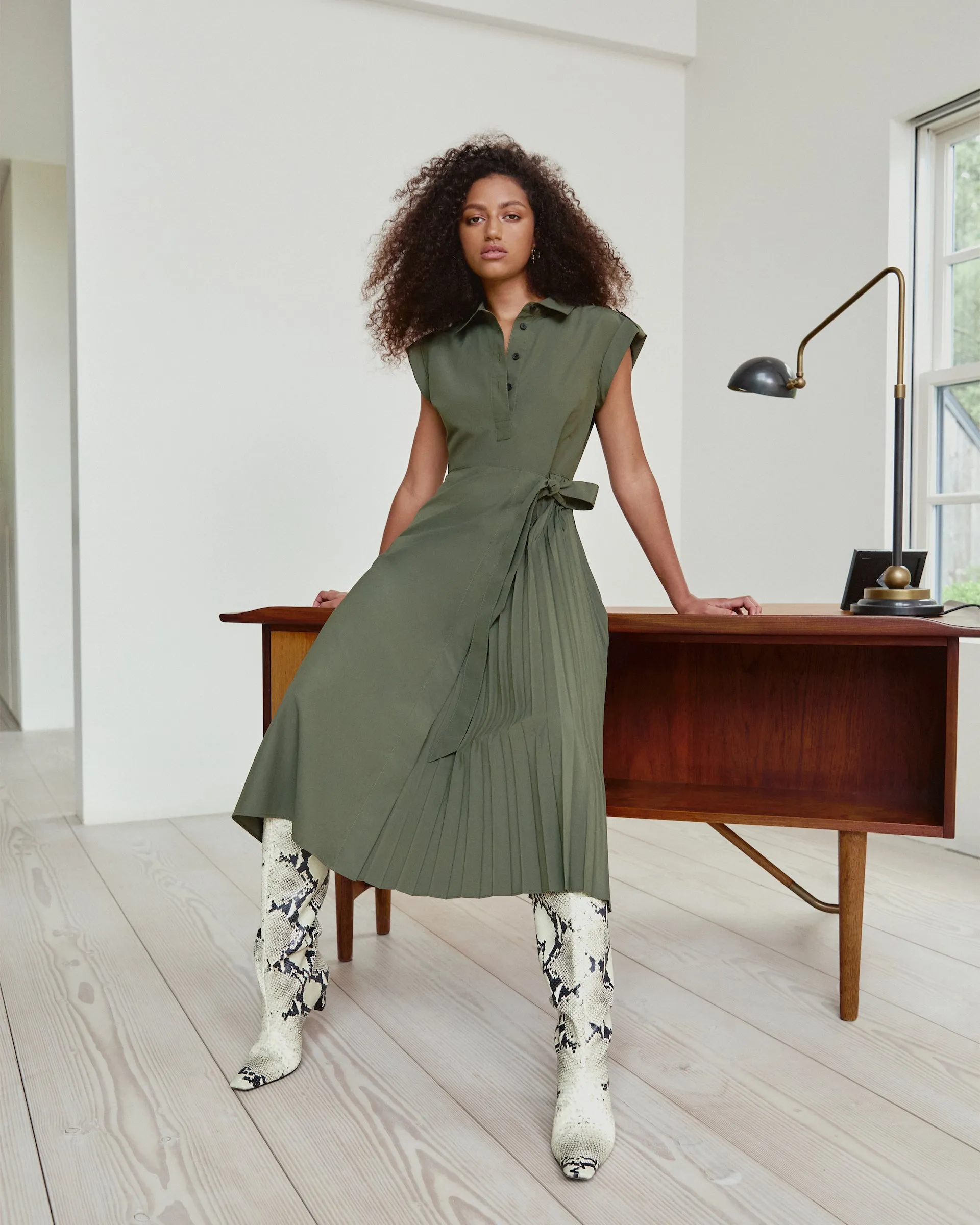 Midnight Mood Soft And Comfortable Shivonley Dress