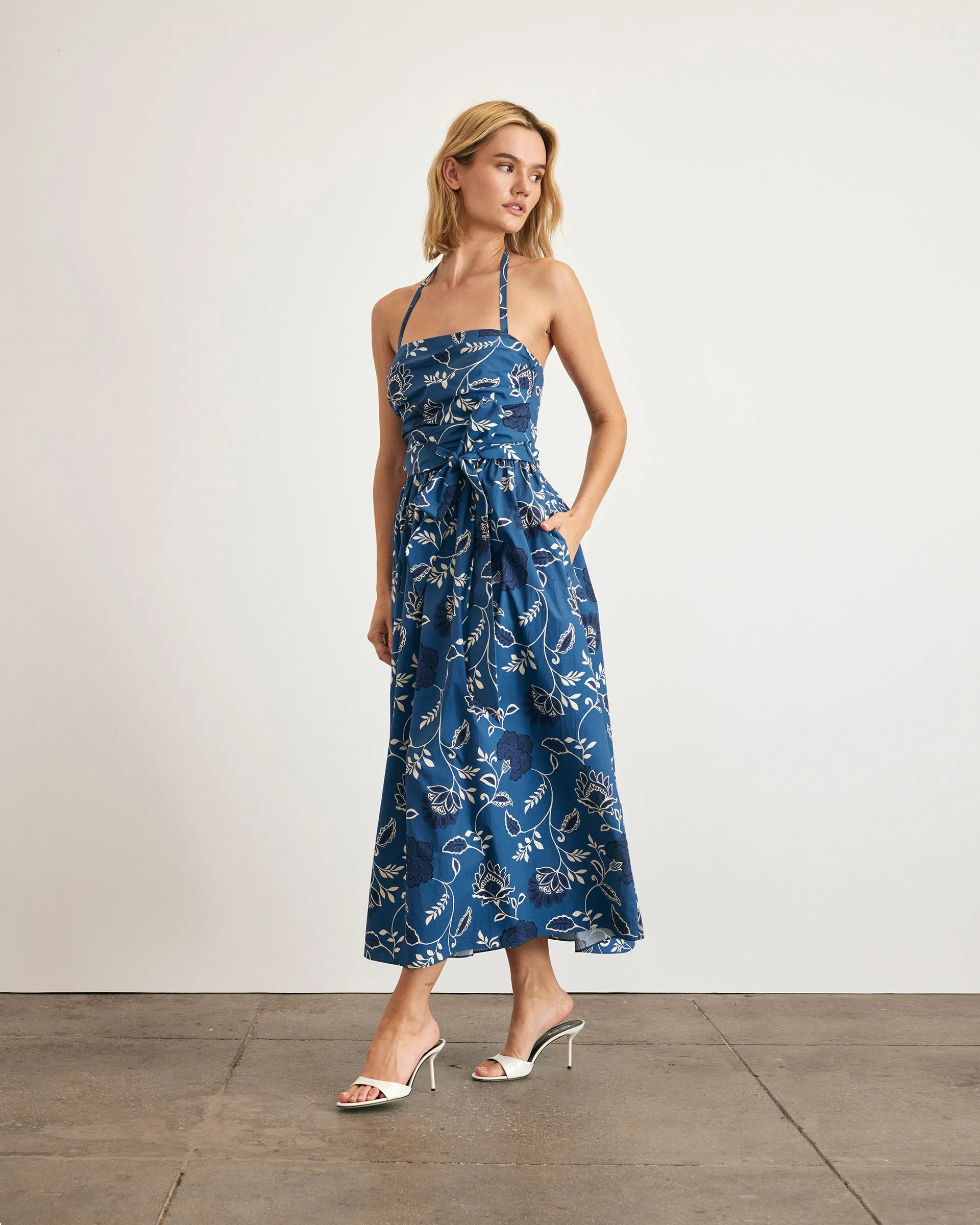 Basic Shape Lounge Style Cassandra Dress