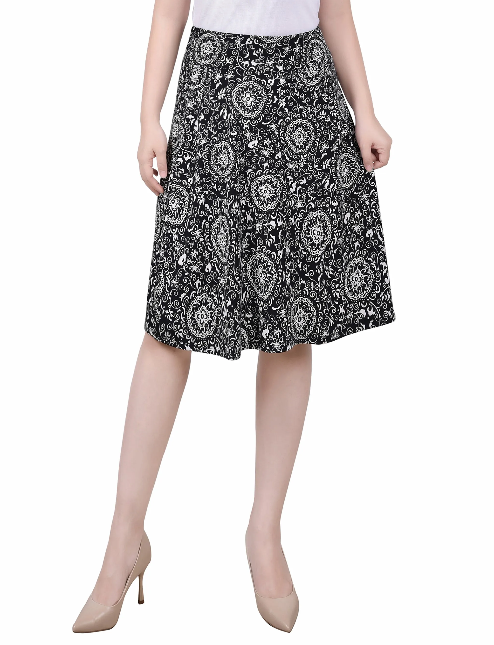 Chic Mom Petite Wide Waisted Knee Length Skirt