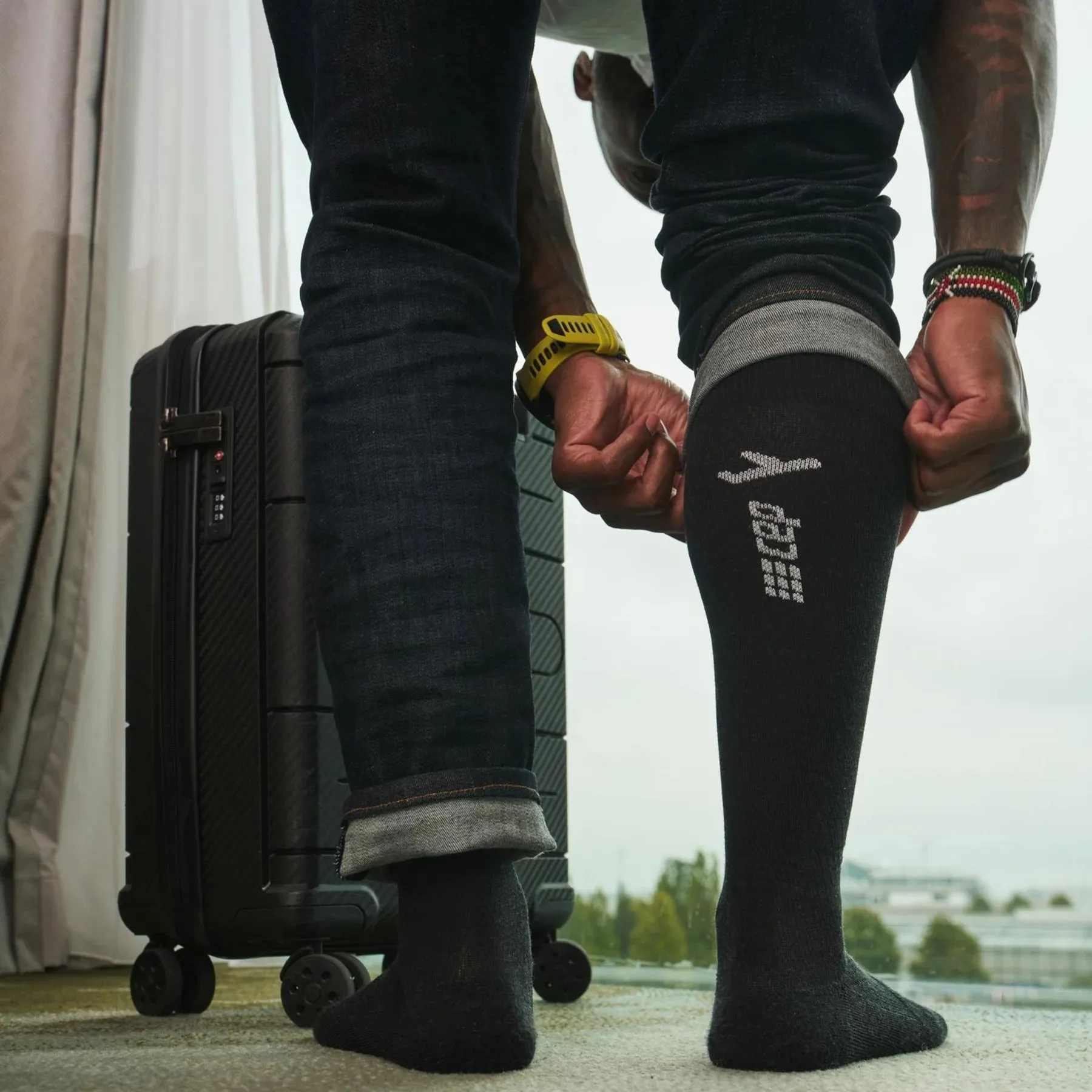 CEP | Flight Compression Socks | Men's | Black