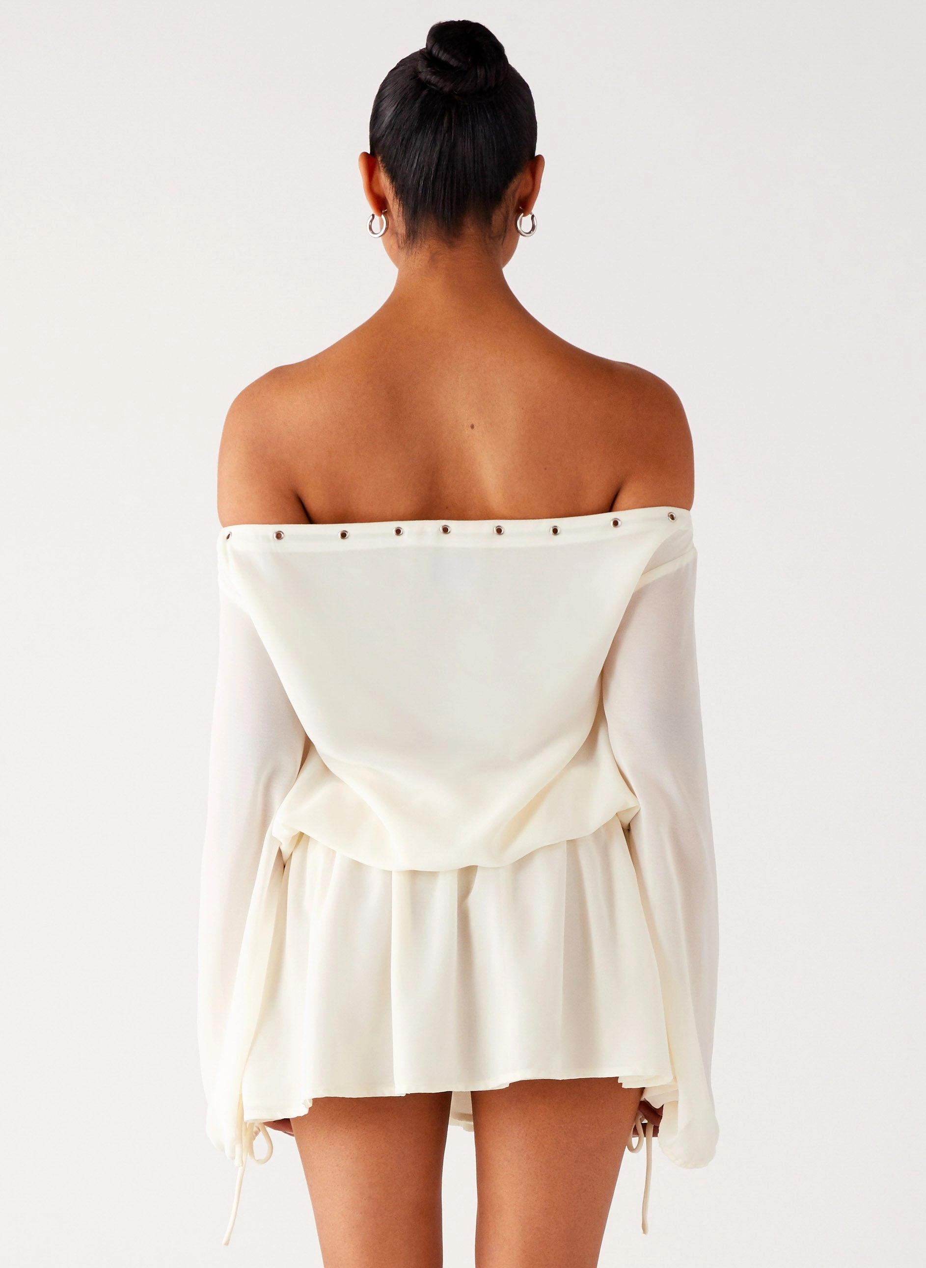 Elegant Vibe Villa Mood Astaria Mini Dress - Ivory
