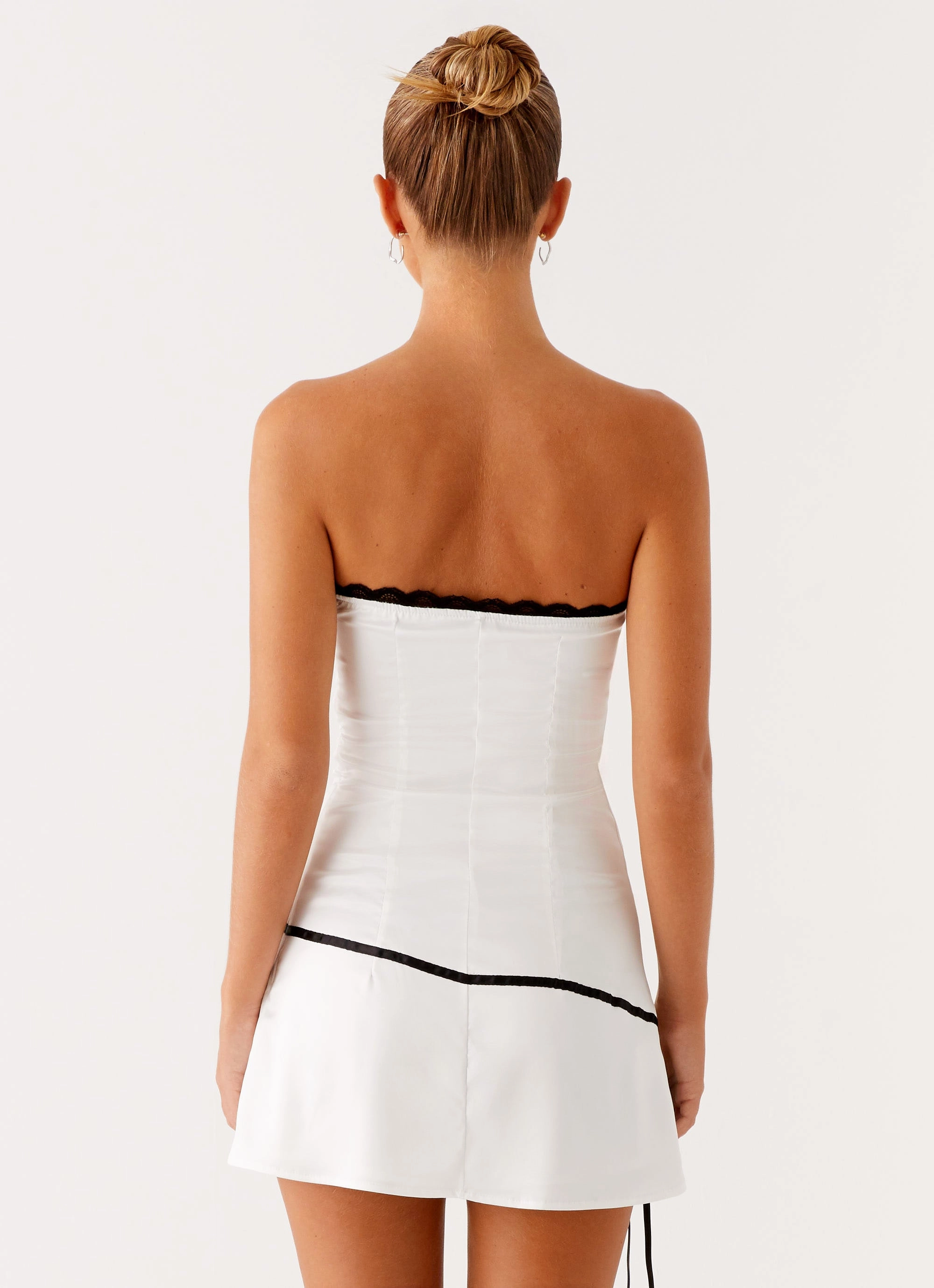 Studio Style V Neckline Thea Mini Dress - White