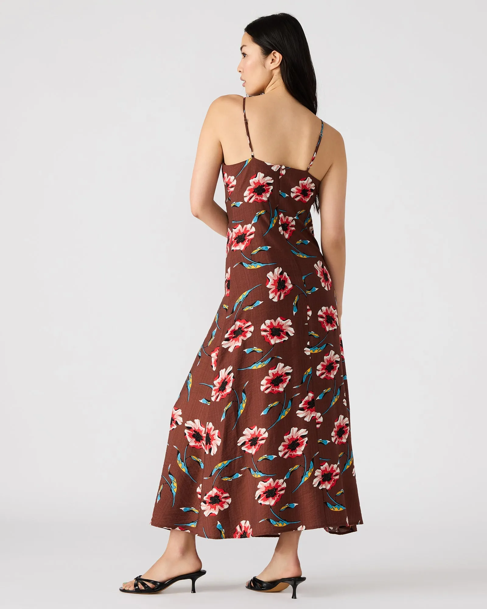 Monroe Dress in Brown Effortless Layer Wear