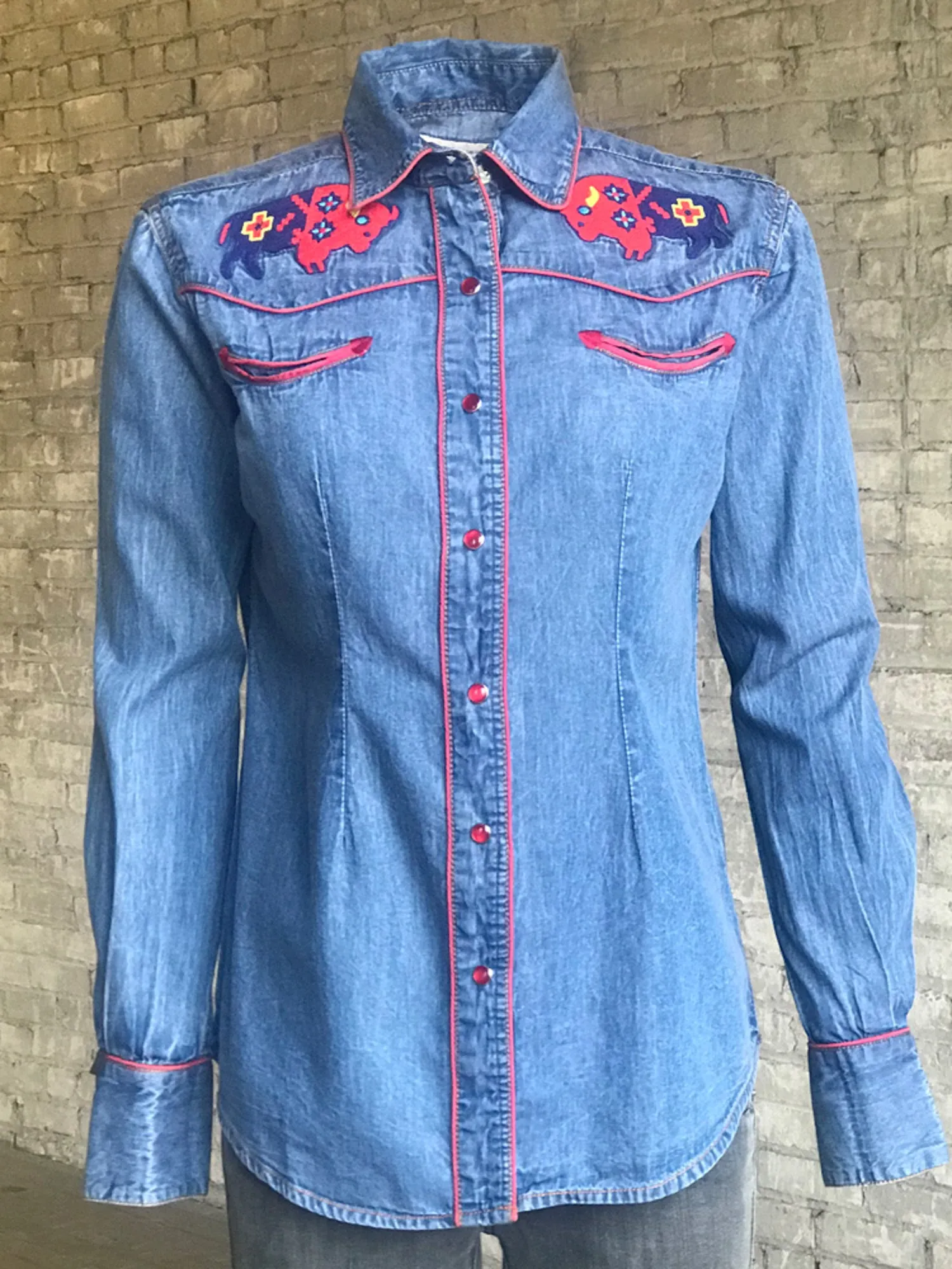 Weekend Casual Rockmount Womens Denim 100% Cotton American Bison Western L/S Shirt