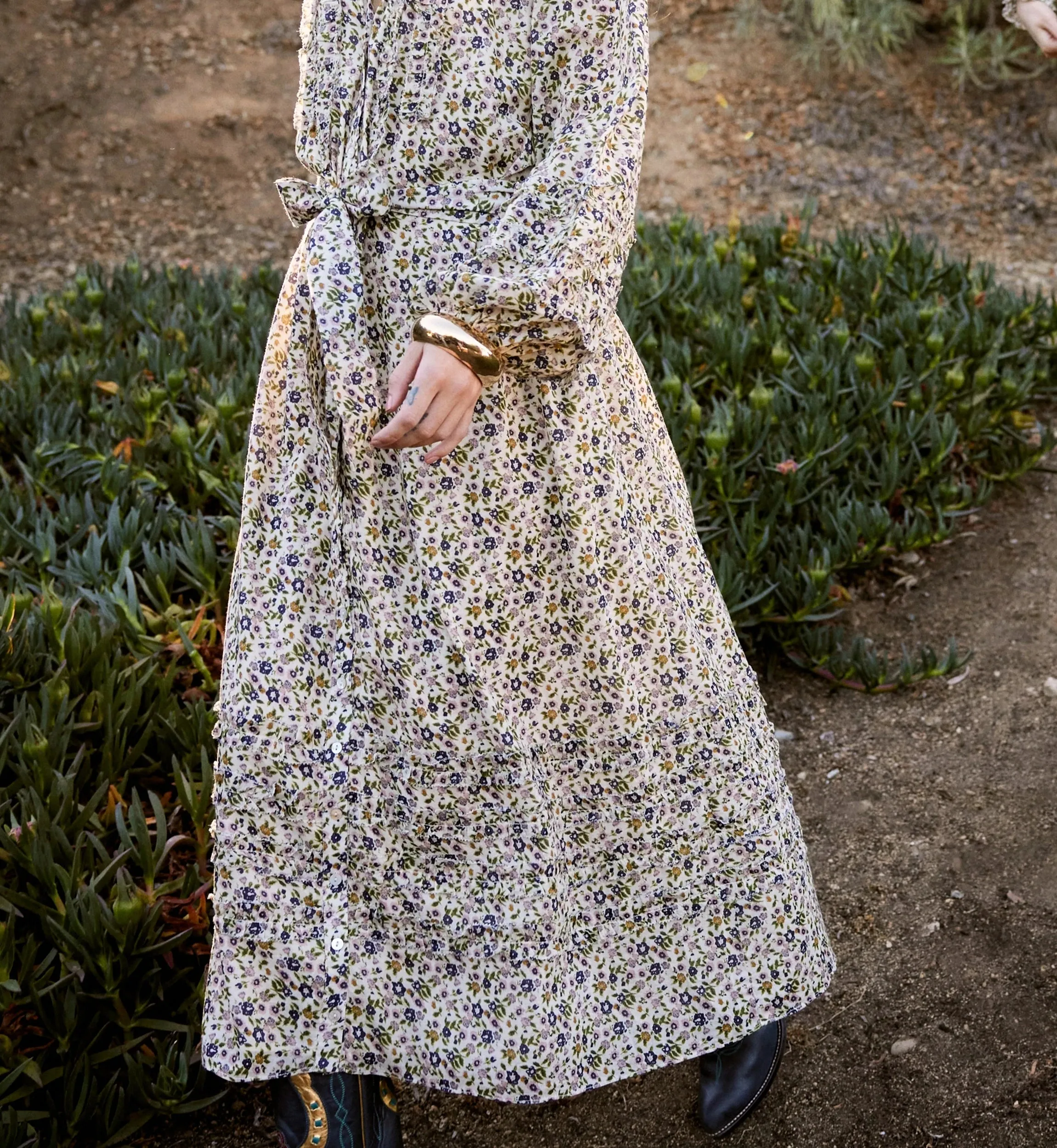 Brunch Tone Fresh Texture Melinda Midi Dress | Eloisa Floral