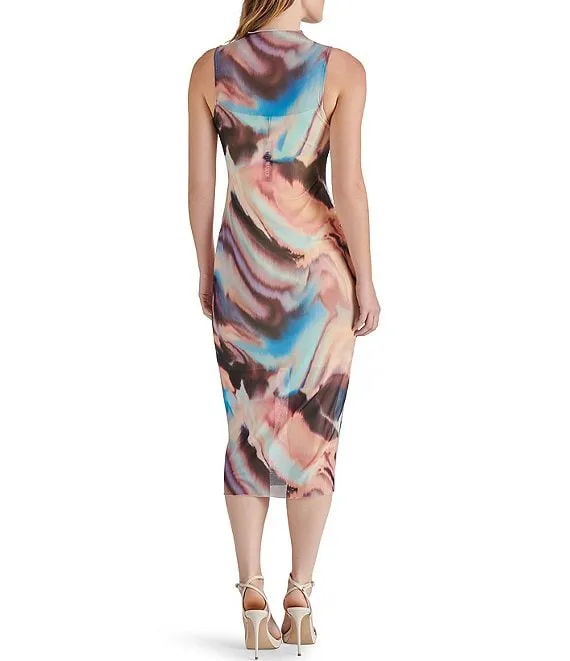 Sidra Dress in Desert Pink Art-Gallery Sleek Form