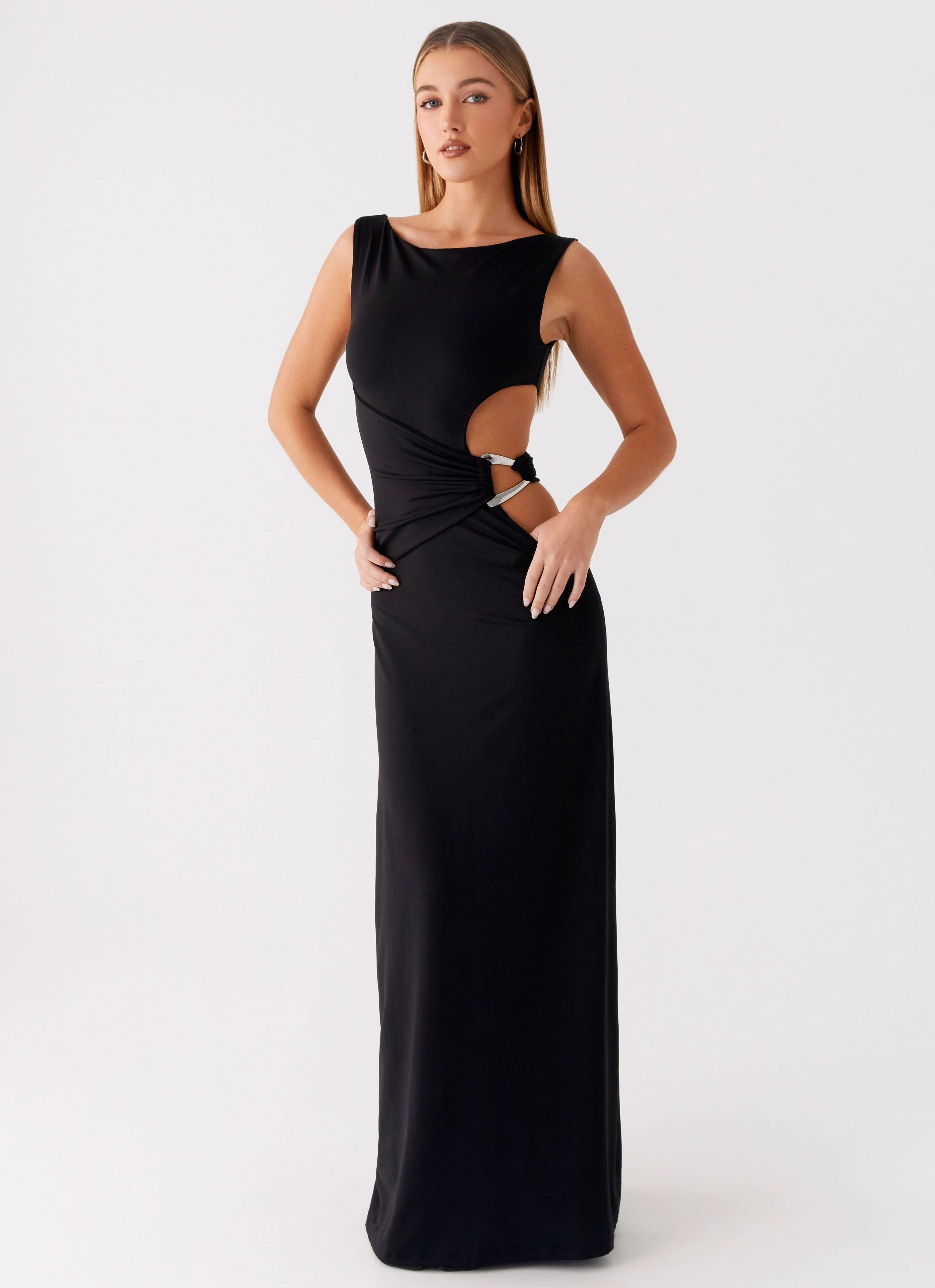 Jayana Maxi Dress - Black Farm Air Young Edge