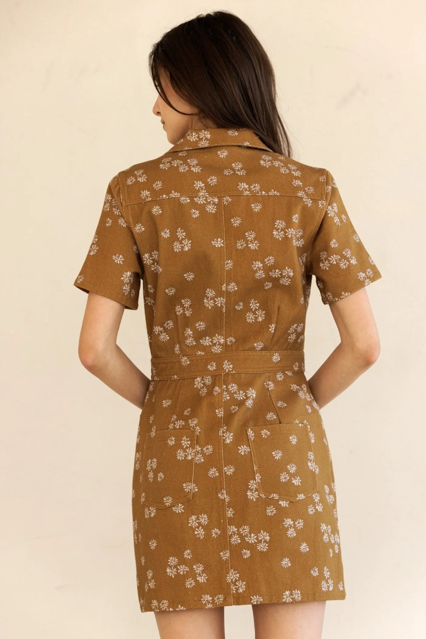 CALIE FLORAL SHIRT DRESS Quick Layer Pearl-Detail