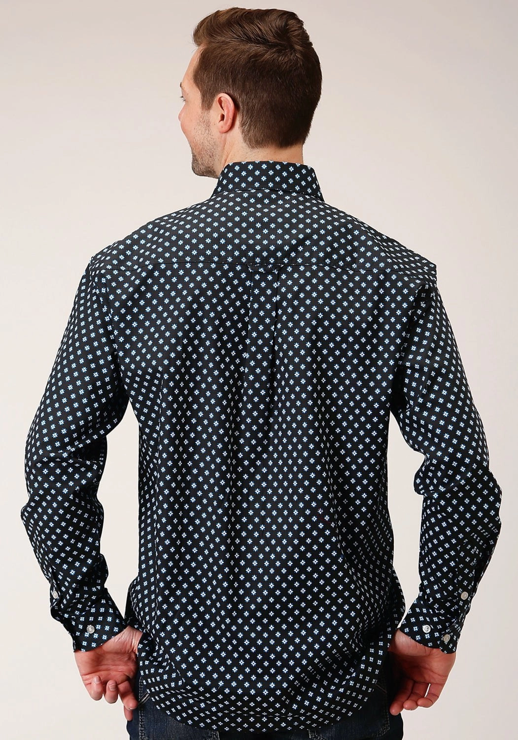 Roper Mens Black 100% Cotton New Star Foulard BD L/S 1 Pkt Shirt Fashion-Forward Handcrafted Detail