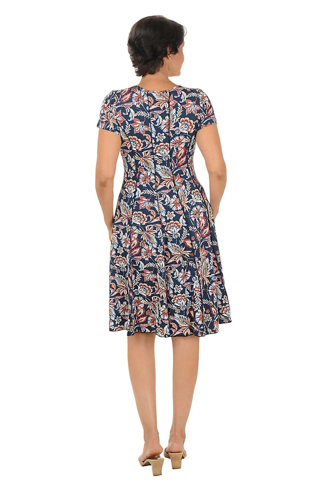 Light Comfort Melaleuca Puff Print Seamed Dress