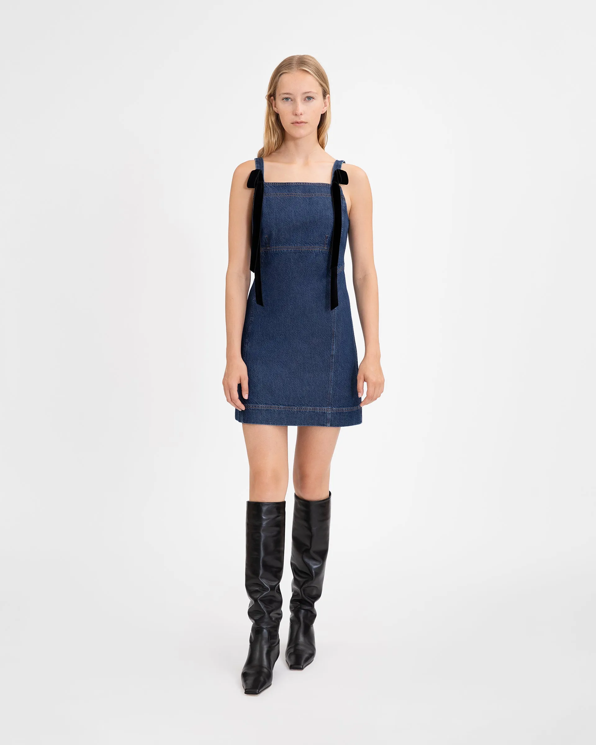 Smooth Wear Minimalist feel Bessie Dress