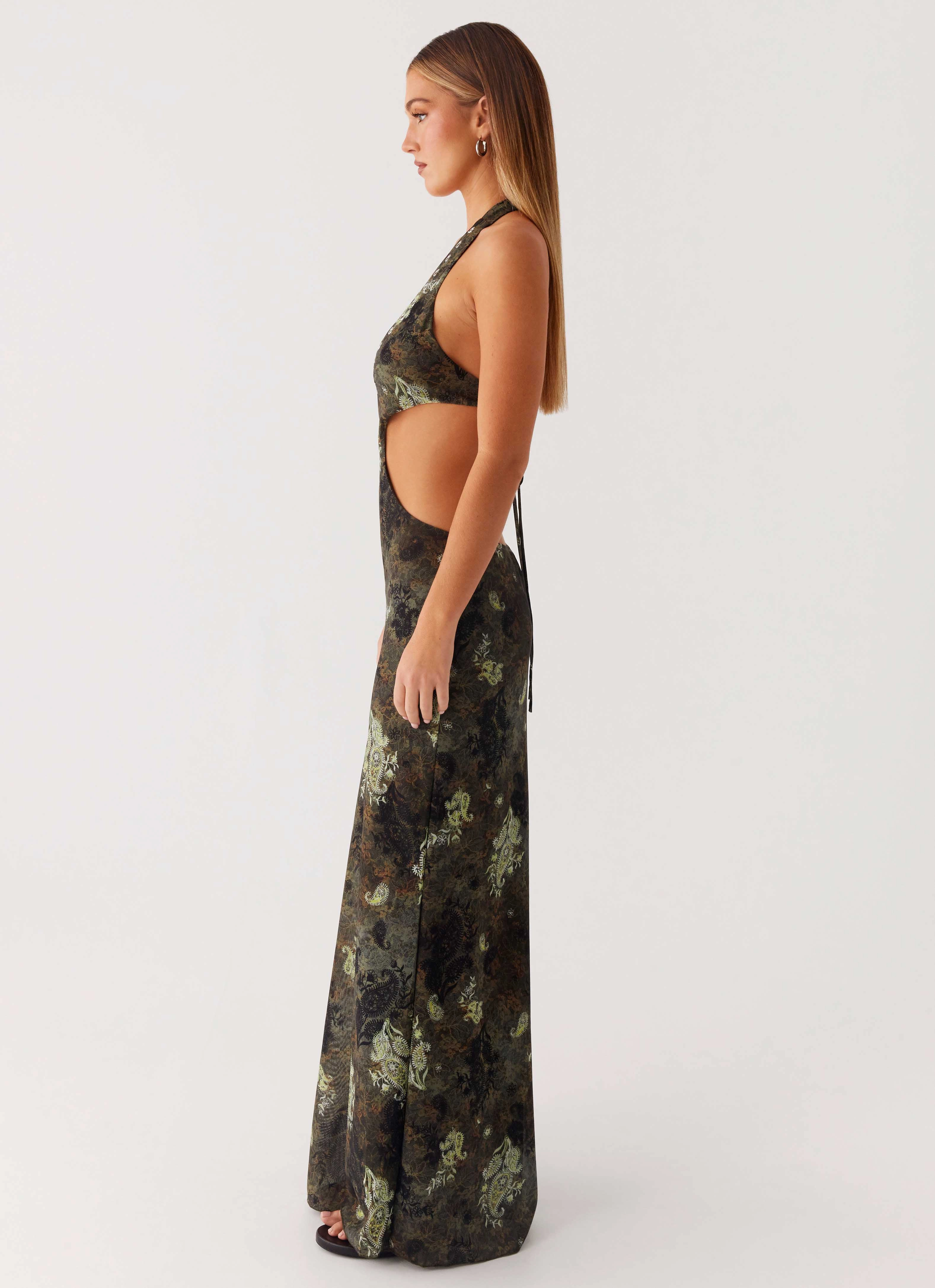 Indra Maxi Dress - Cyber Floral Simple Elegance