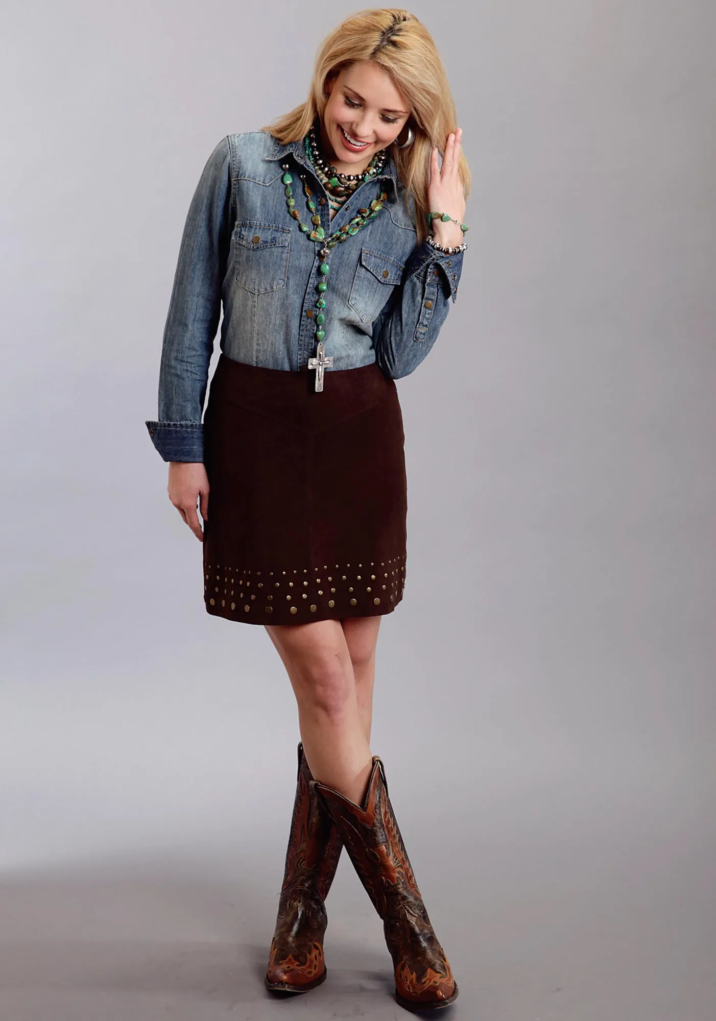 Outfit Vibe Trendy Fit Stetson Ladies Brown Leather Nailheads Suede Lamb Skirt