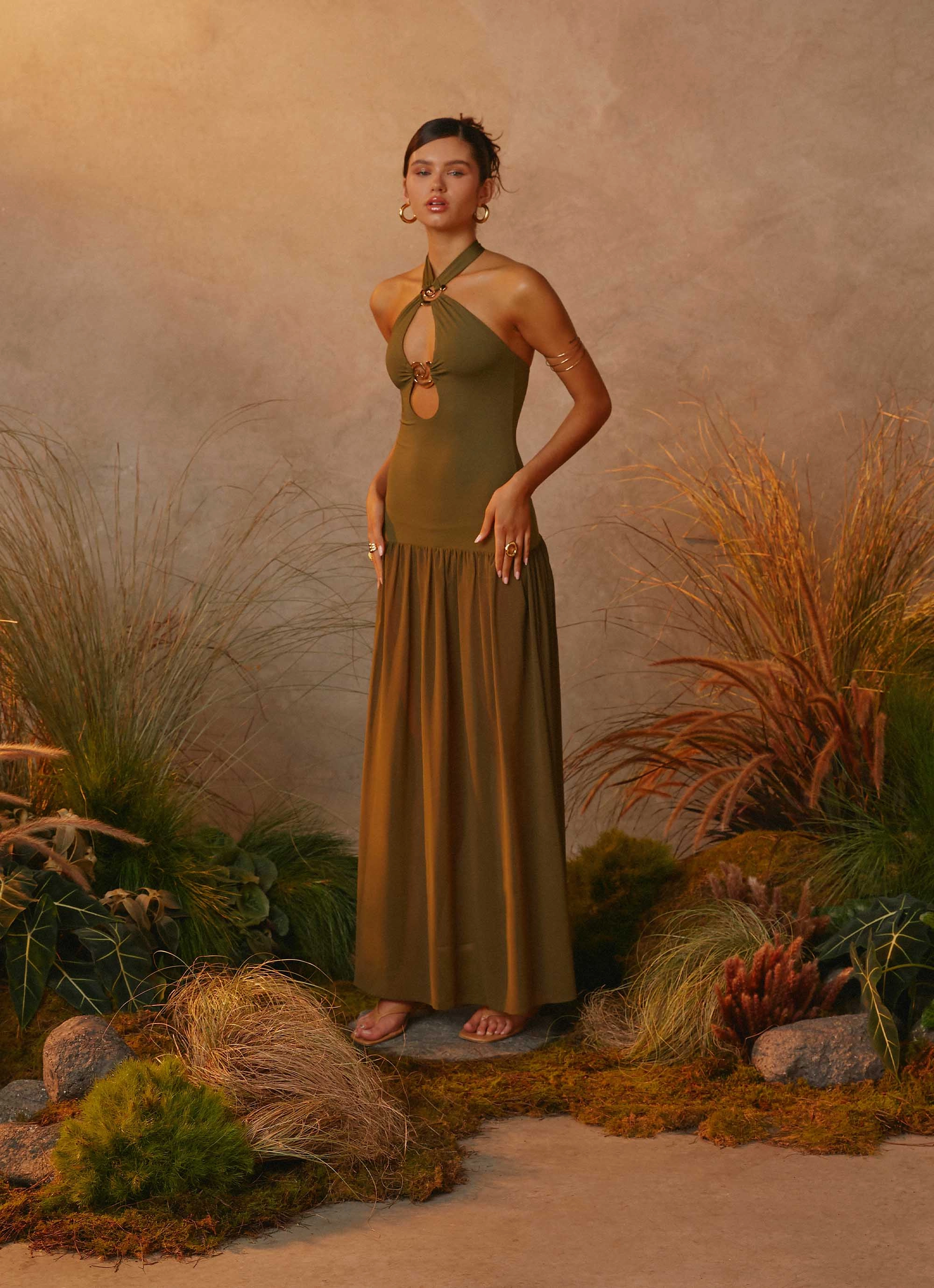 Cypress Kiss Maxi Dress - Khaki Trend Glow