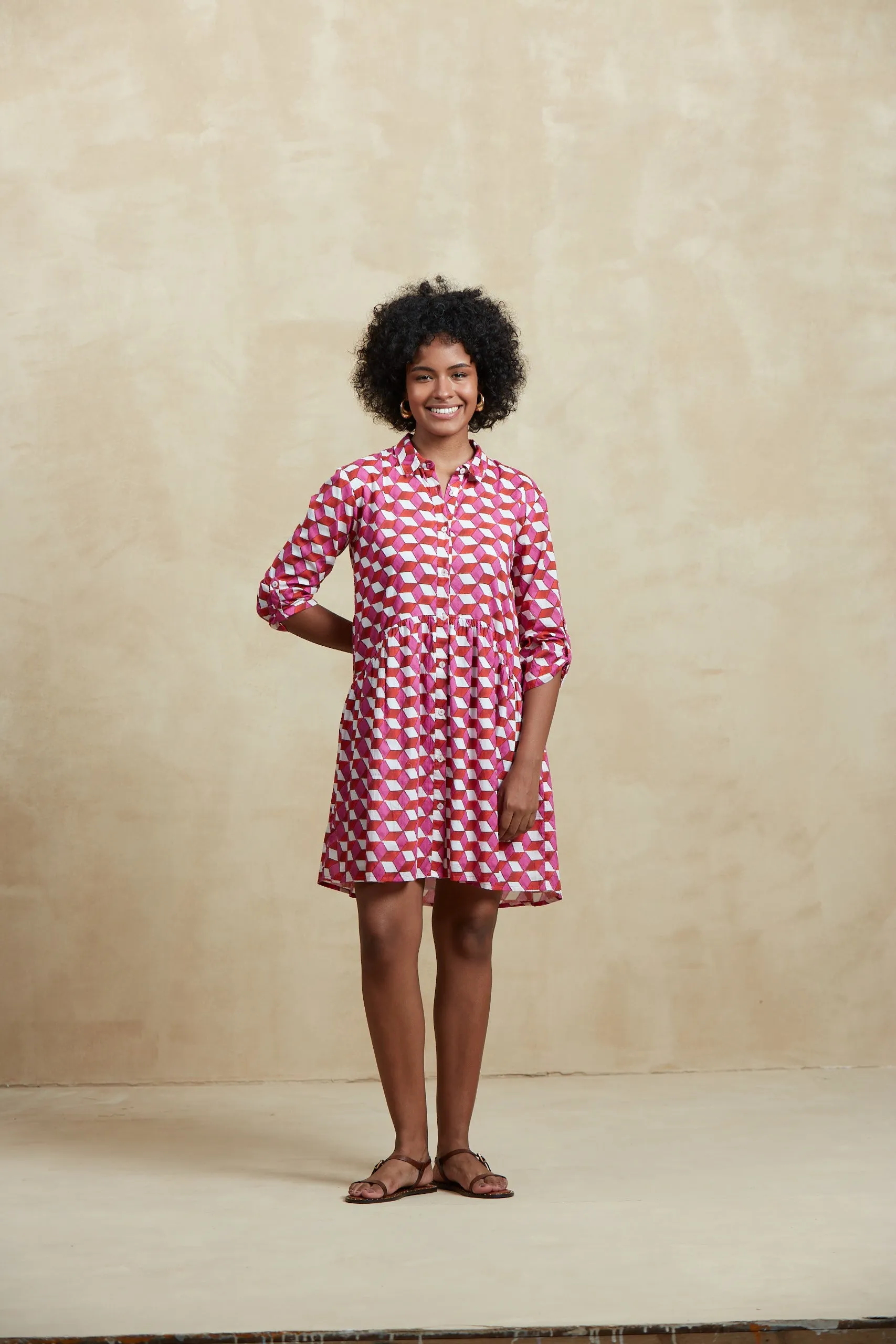 Lace-Edge Deauville Short Dress in Pink Etna