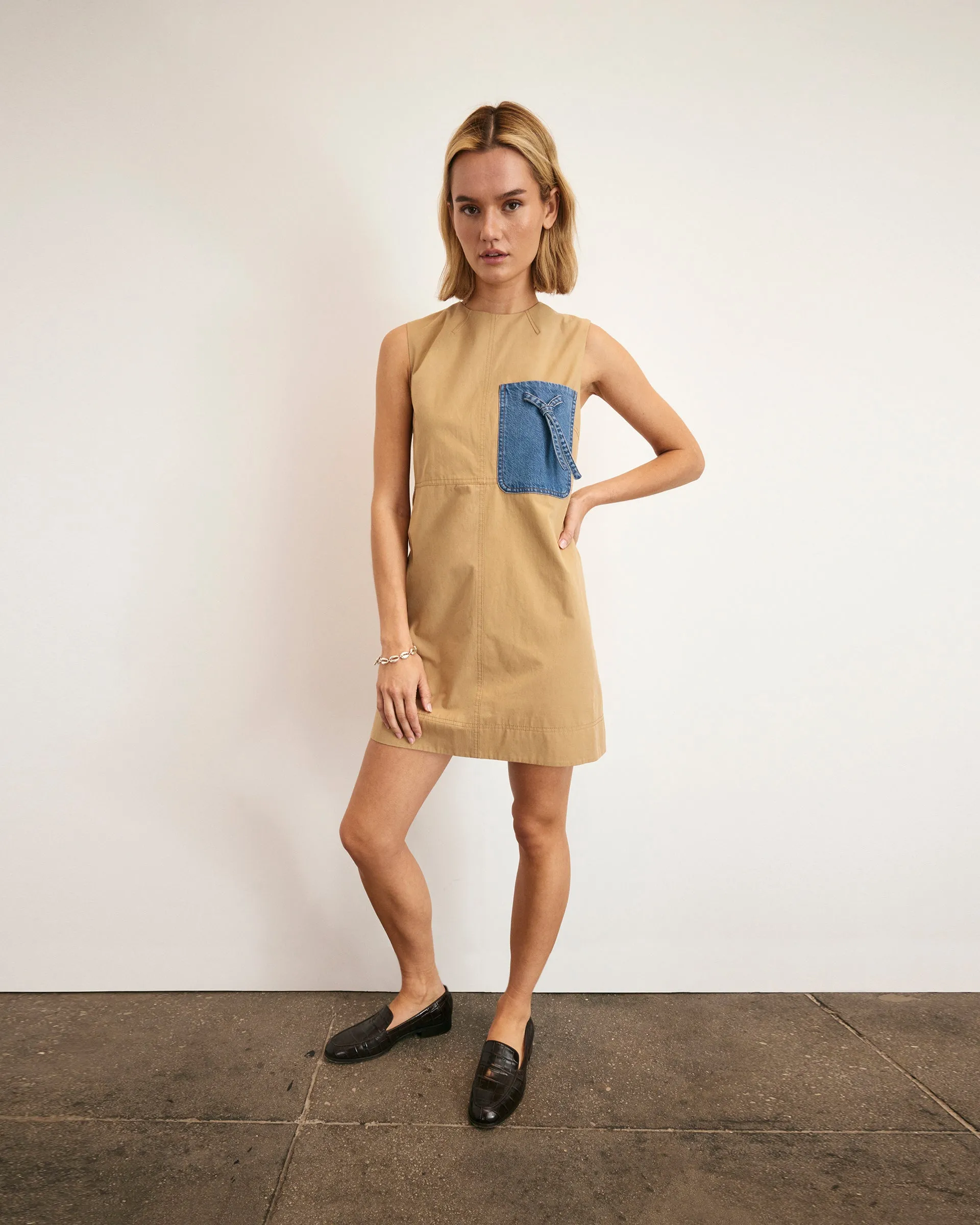 Crawford Dress Mood Casual Fluid Shape