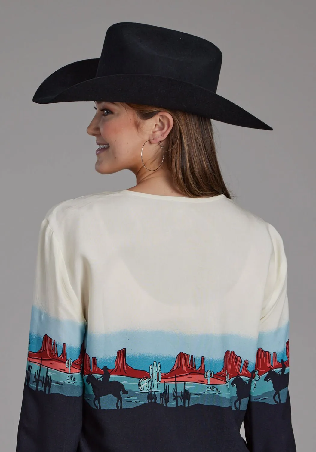 Sophisticated Elegance youth trend Roper Womens Western Border V-Neck Black 100% Rayon L/S Blouse