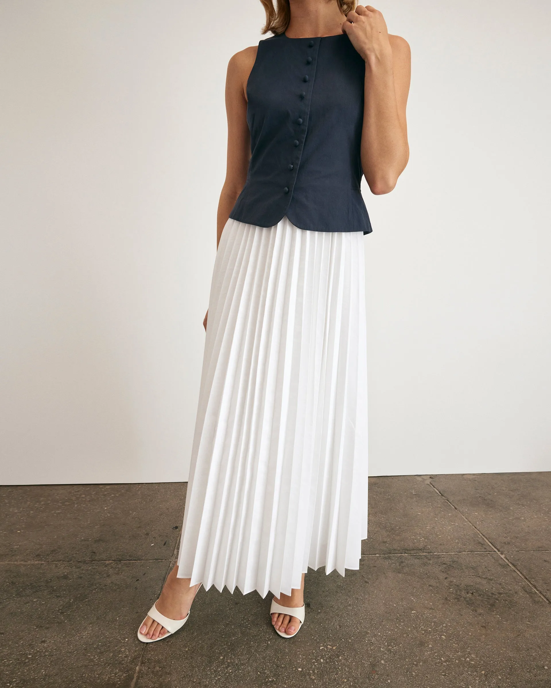 Robbie Dress Form Focus