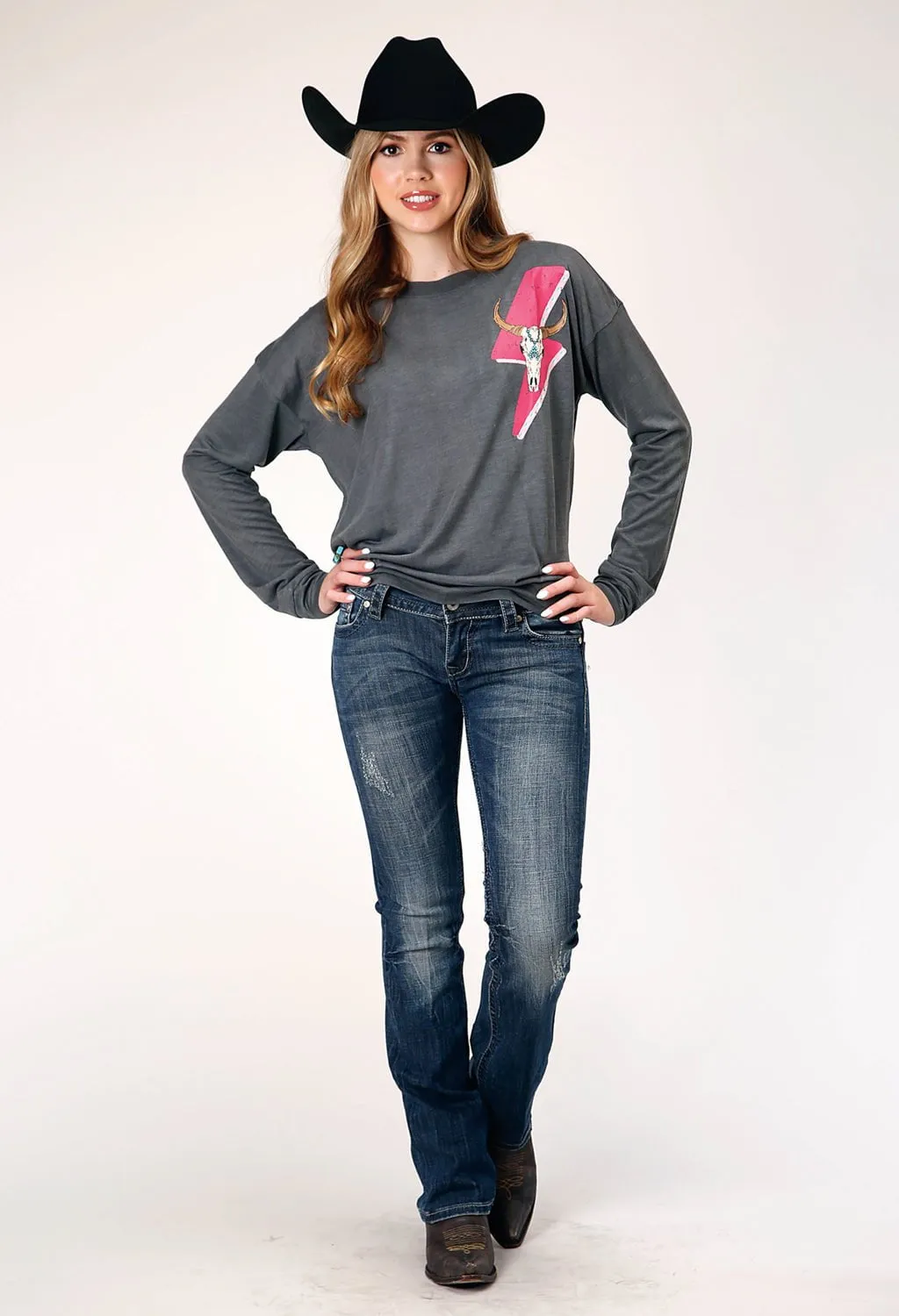 Relaxed Style Outdoor Enthusiast Evening Stroll Roper Womens Longhorn Lightning Grey Poly/Rayon L/S T-Shirt