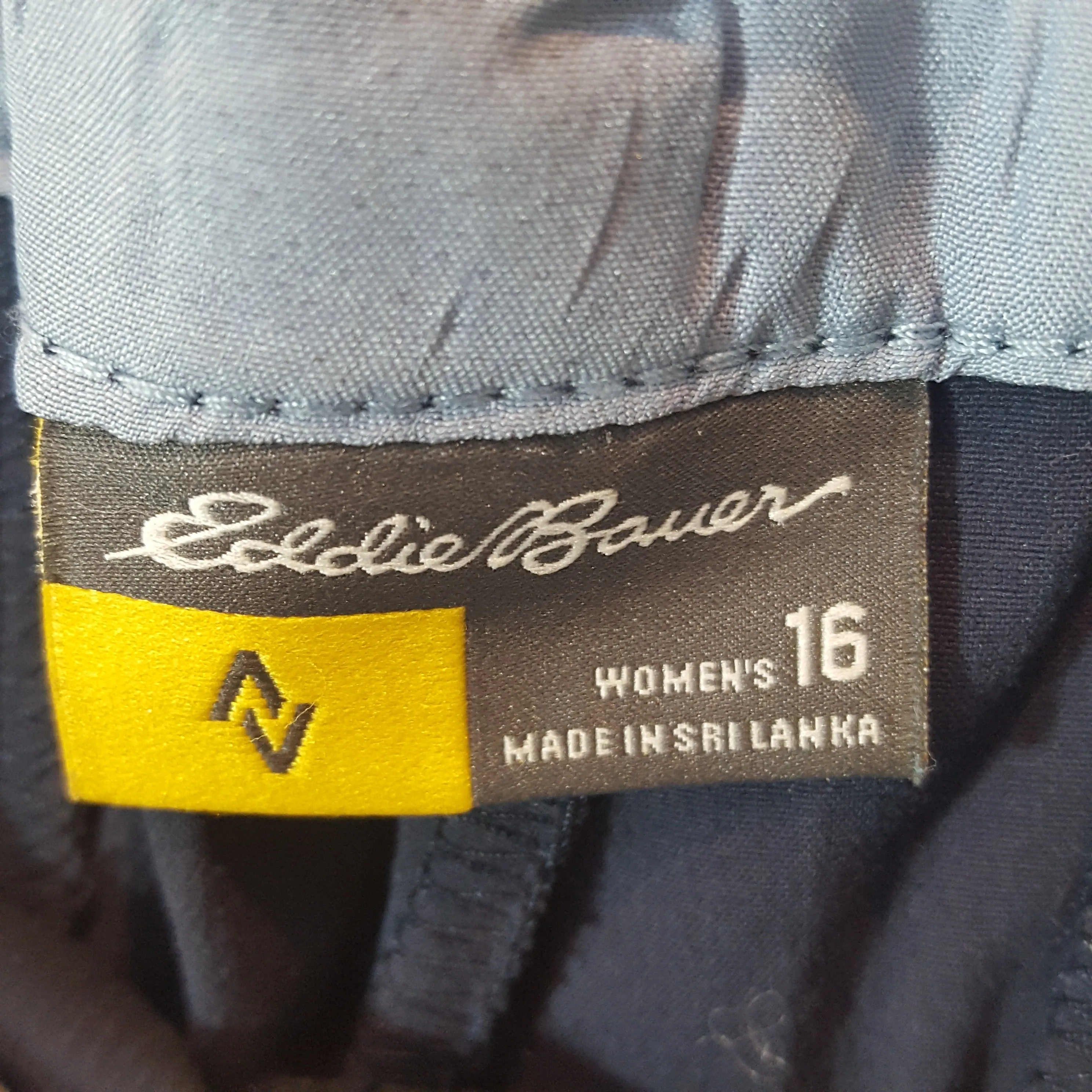 Eddie Bauer Womens Hiking Pants - Size 16 - Pre-owned - Q61VY5